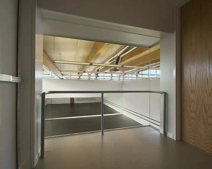 06-167-06 Balcony.jpg