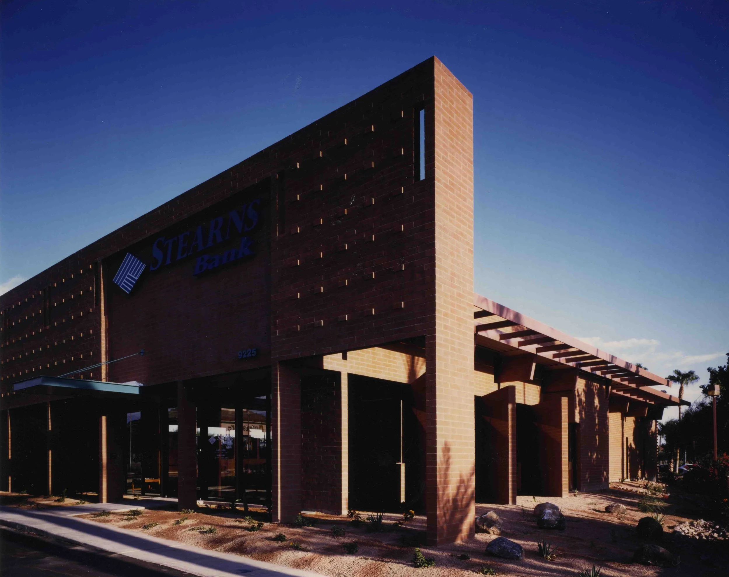 StearnsBank3203.jpg