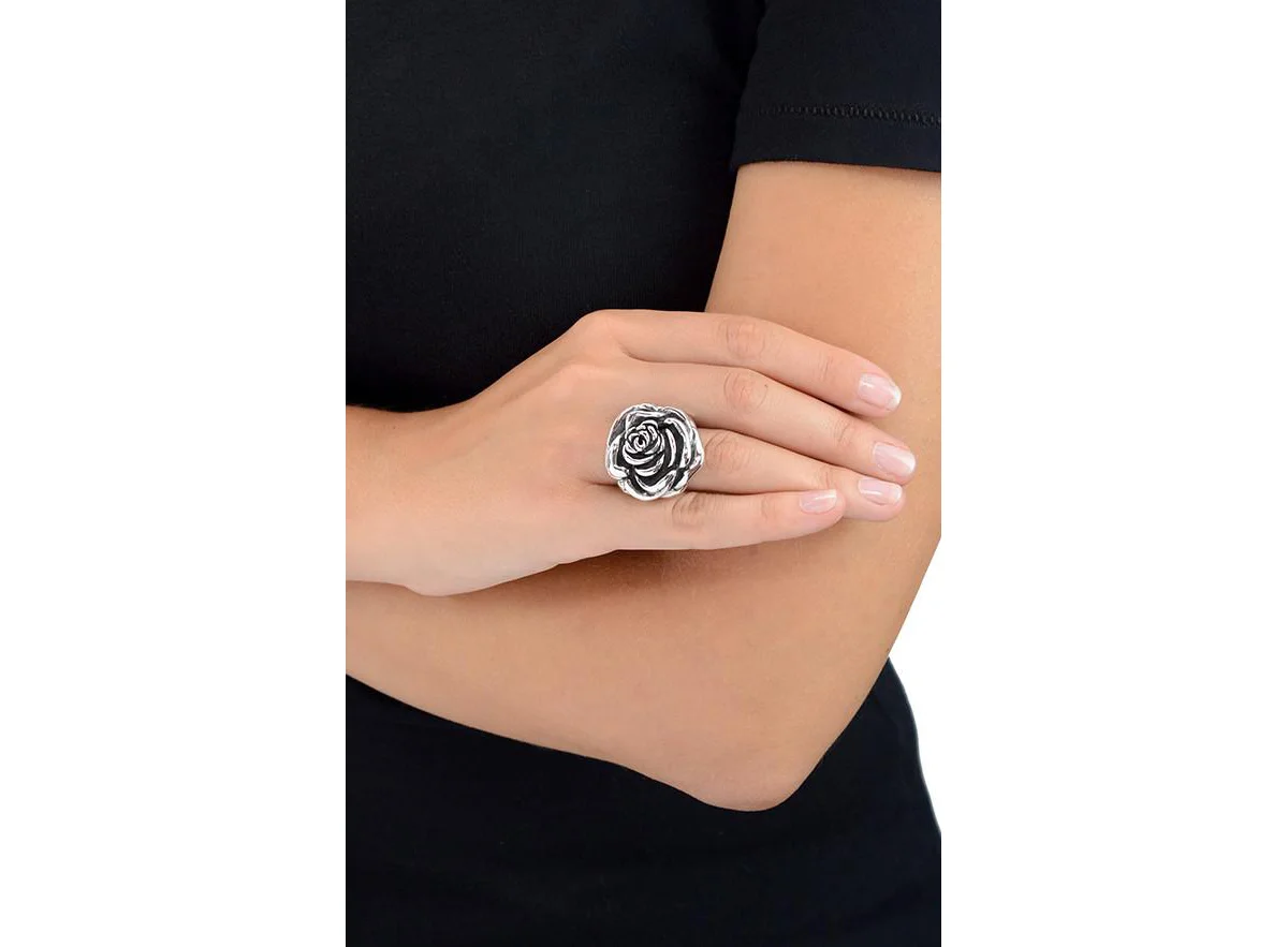 rose_ring2.jpg