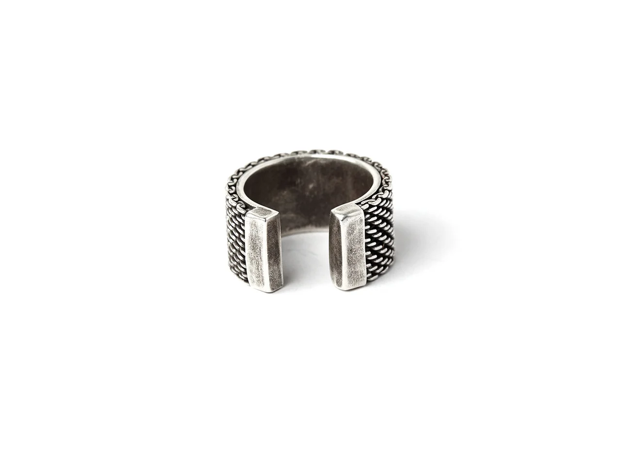 Open macro mesh / solid ring, size 10