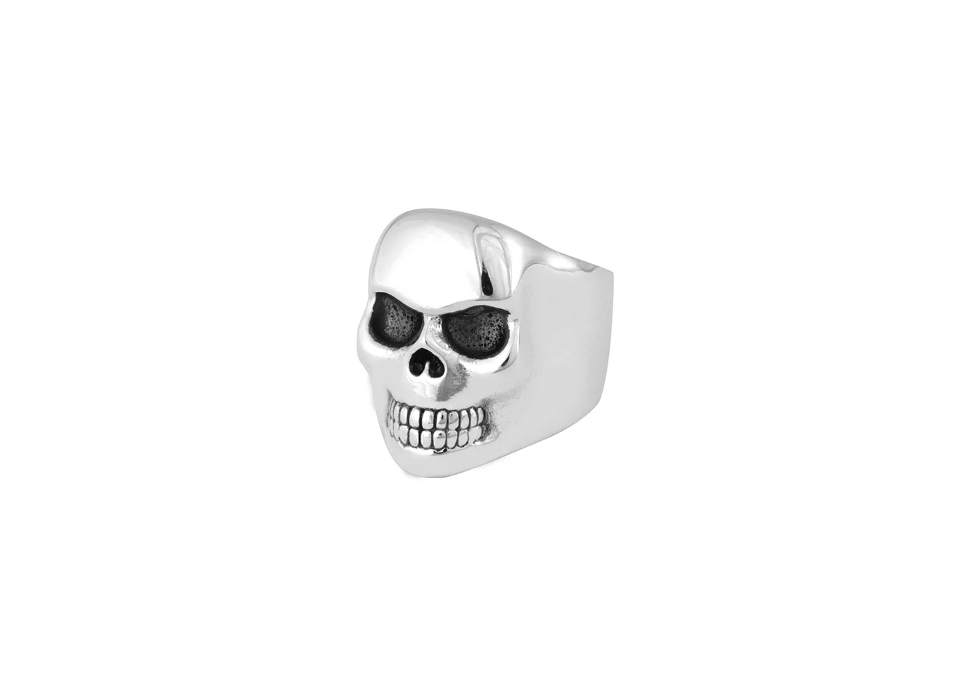 Classic skull ring