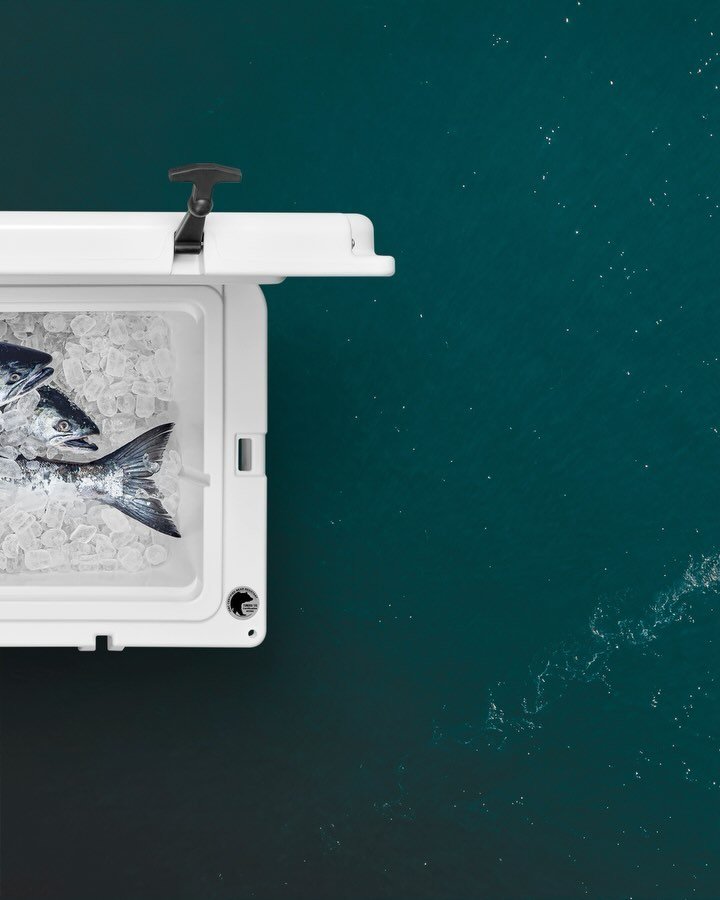 We&rsquo;ve shot nearly all YETI studio product shots over the years, but being able to get out and catch and shoot the fish needed was hands down the best. 

#ceremonywork #creative #agency #portland #pnw #yeti #yeticoolers #yetidispatch #studiophot