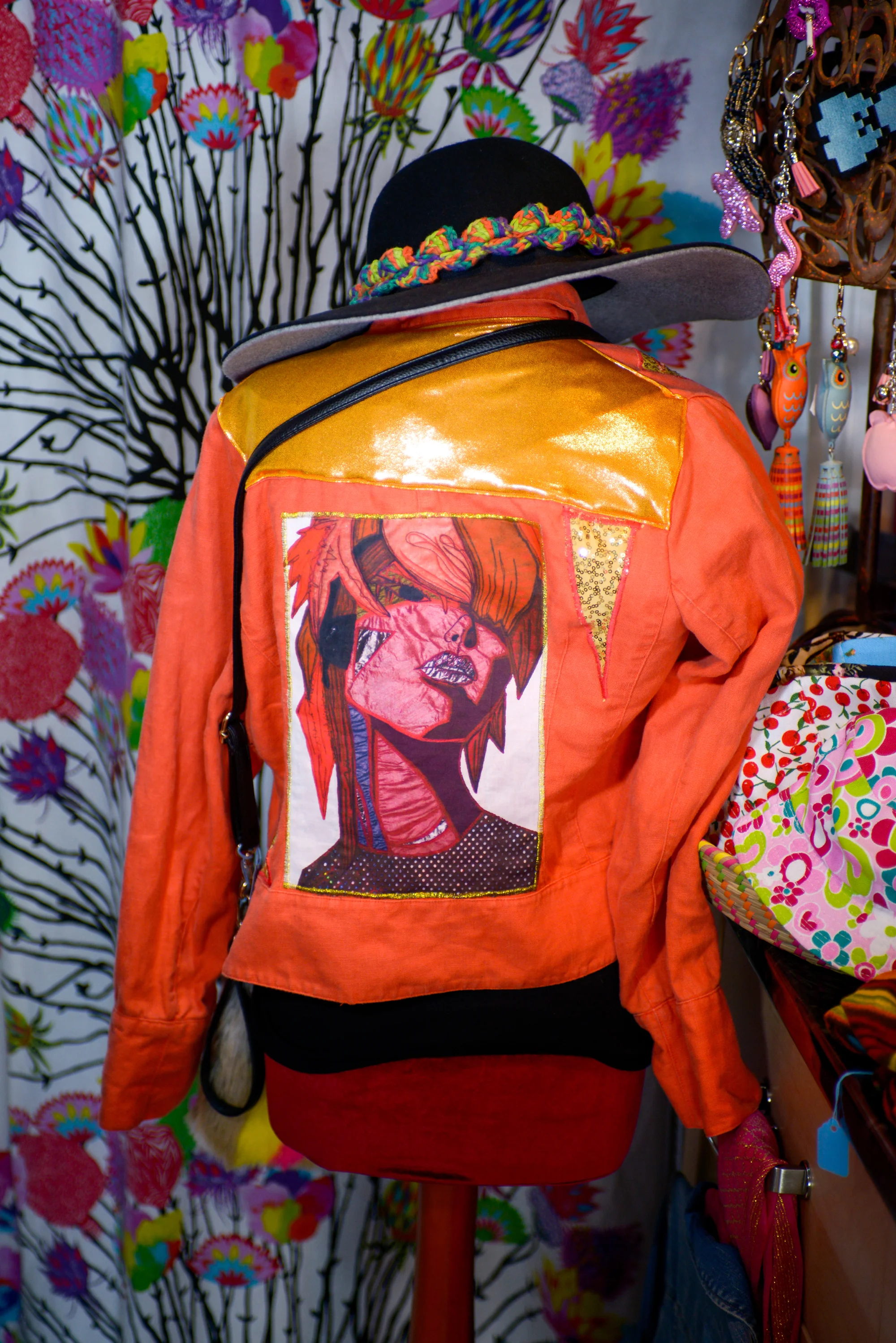 website hear no evil mannequin.jpg