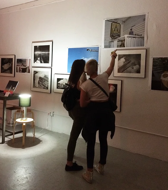Hope & Reality, guests enjoying the photographs