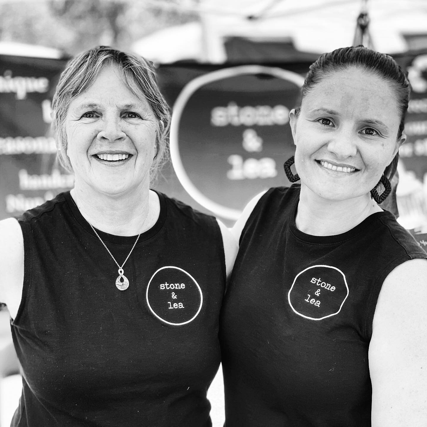 💕 Happy Mother&rsquo;s Day coming to you from the @nundahmarkets this morning! We look forward to seeing you for your Market outing today
📸 Kaylene (Mum) and Rosanne