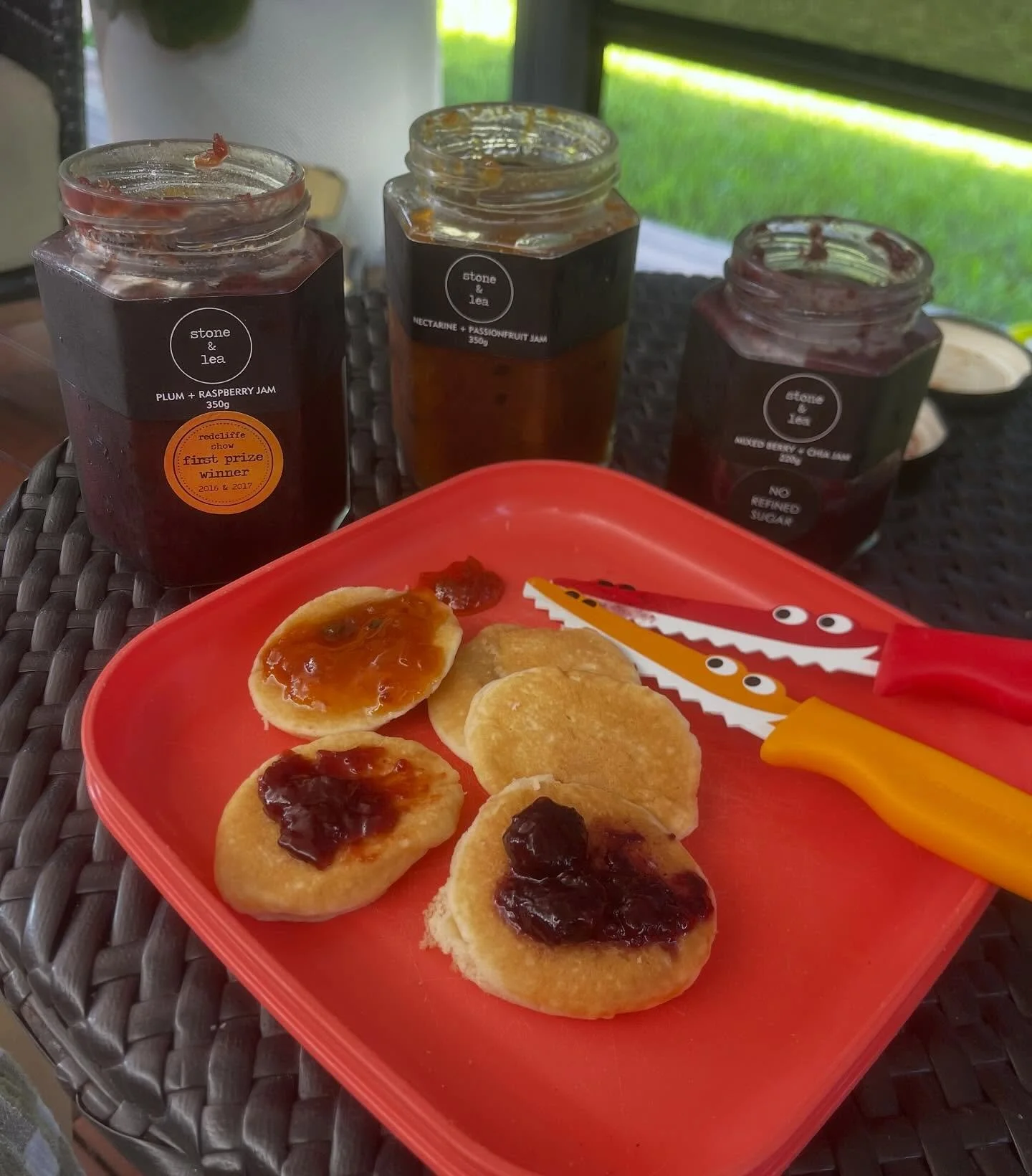 A little jam buffet for the kids mini pancakes today! 

https://bit.ly/StoneandLeaJamsMarmalades