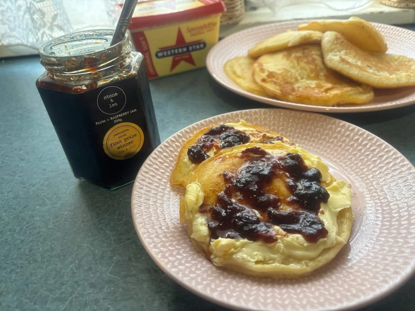 The yummiest afternoon treat 🥞🤤

SHOP: http://bit.ly/StoneandLea-PlumRaspberryJam