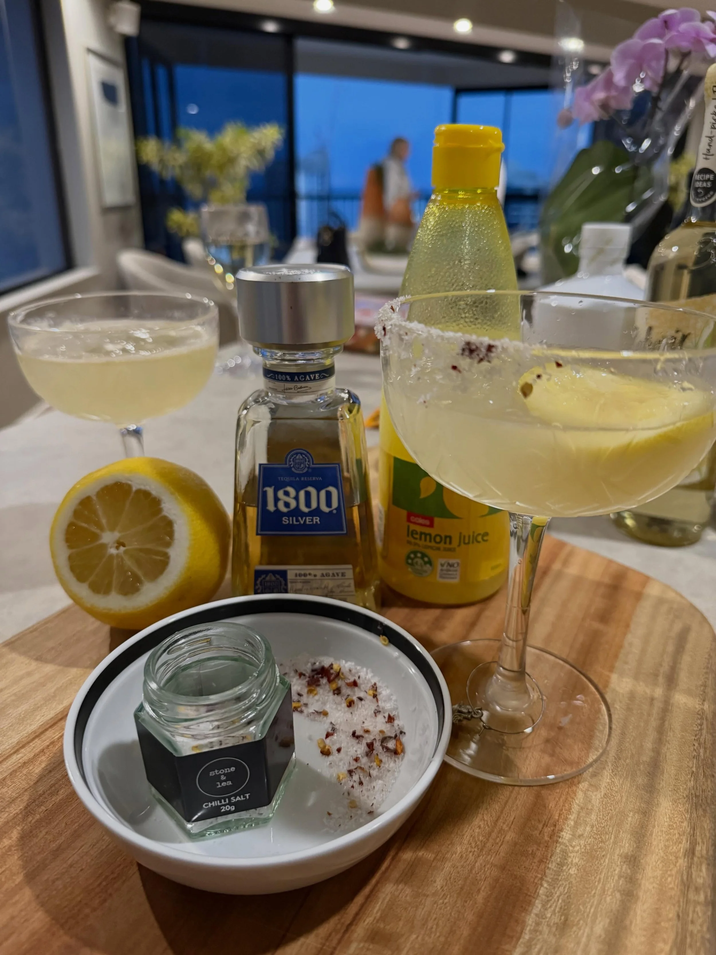 When life doesn&rsquo;t give you limes, use lemons instead 🙌🏼🍋🍸

SHOP:  http://bit.ly/StoneandLea-ChilliSalt
