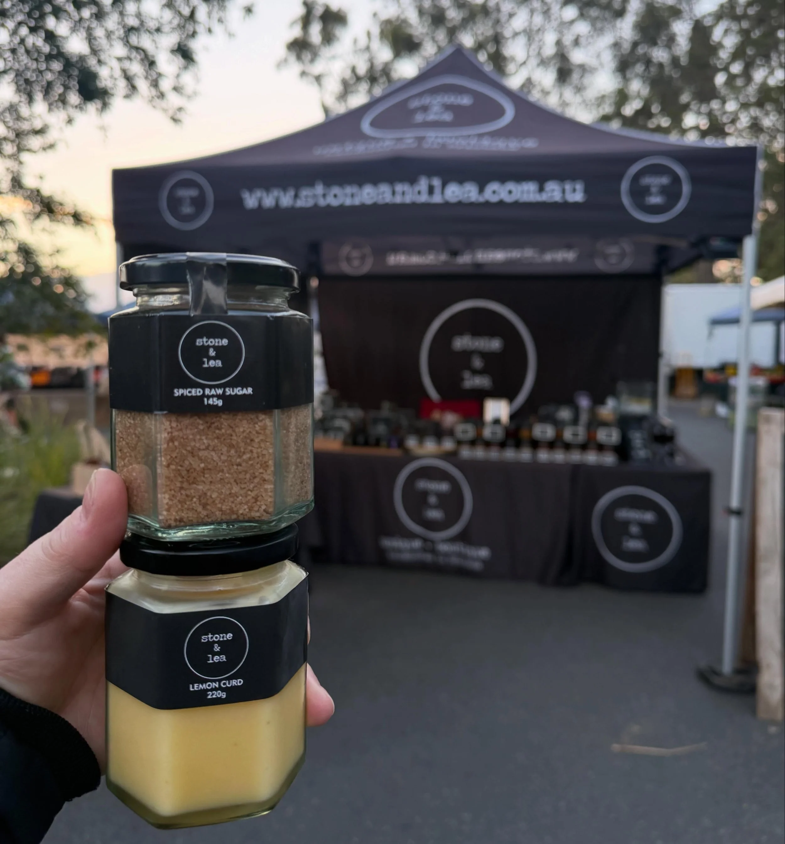 If you enjoy porridge then these two #jarsofgoodness will take your morning bowl to the next level 🙌🏼
Available today at @carseldinefarmersmarkets 

SHOP: https://www.stoneandlea.com.au/shop