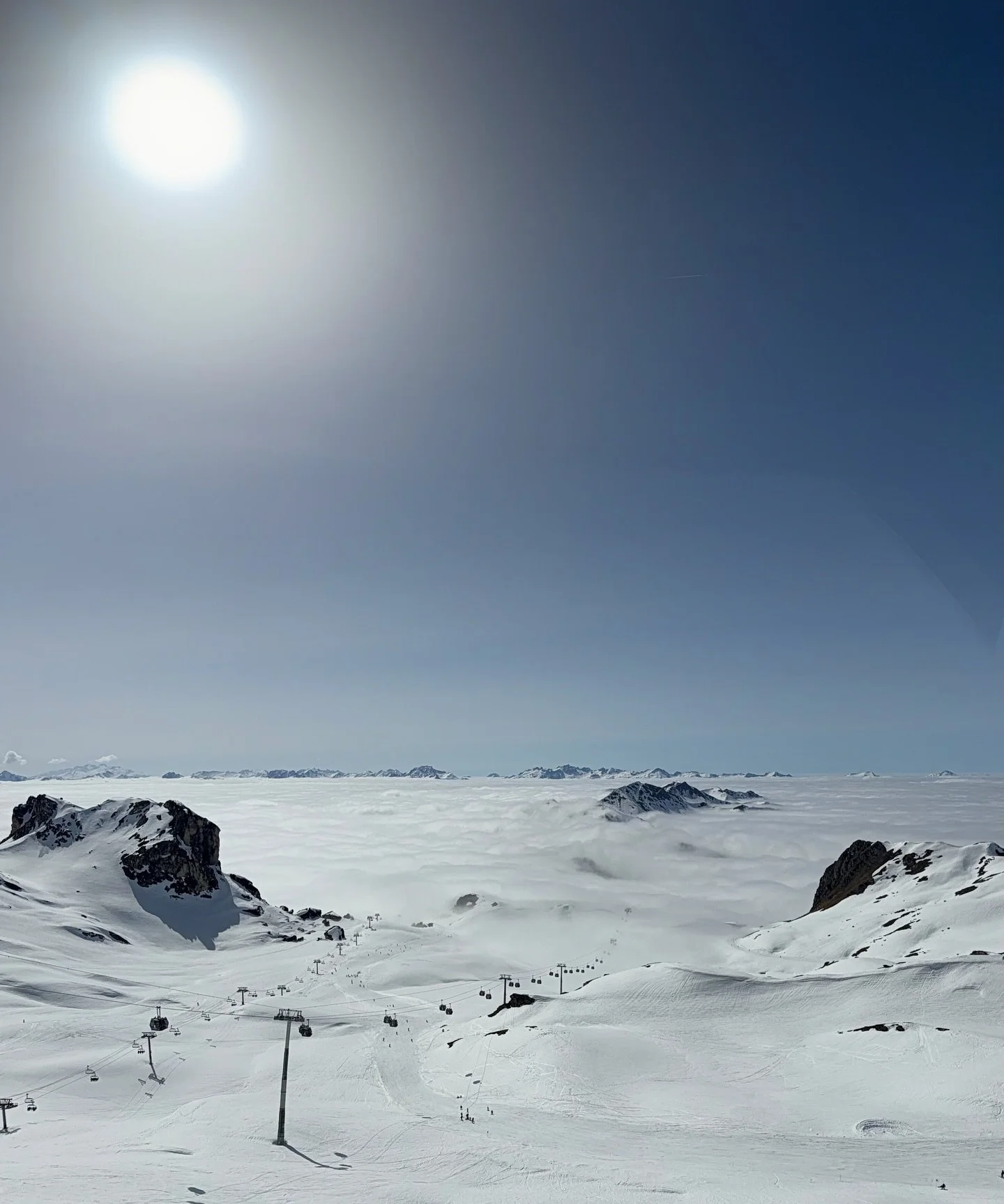 Home for the summer, but already looking forward to winter 2026/2027!☀️➡️❄️

That&rsquo;s a wrap on another fantastic season in La Plagne. A huge thank you to all our wonderful guests who chose to stay with Will i Ski this year. We loved welcoming yo
