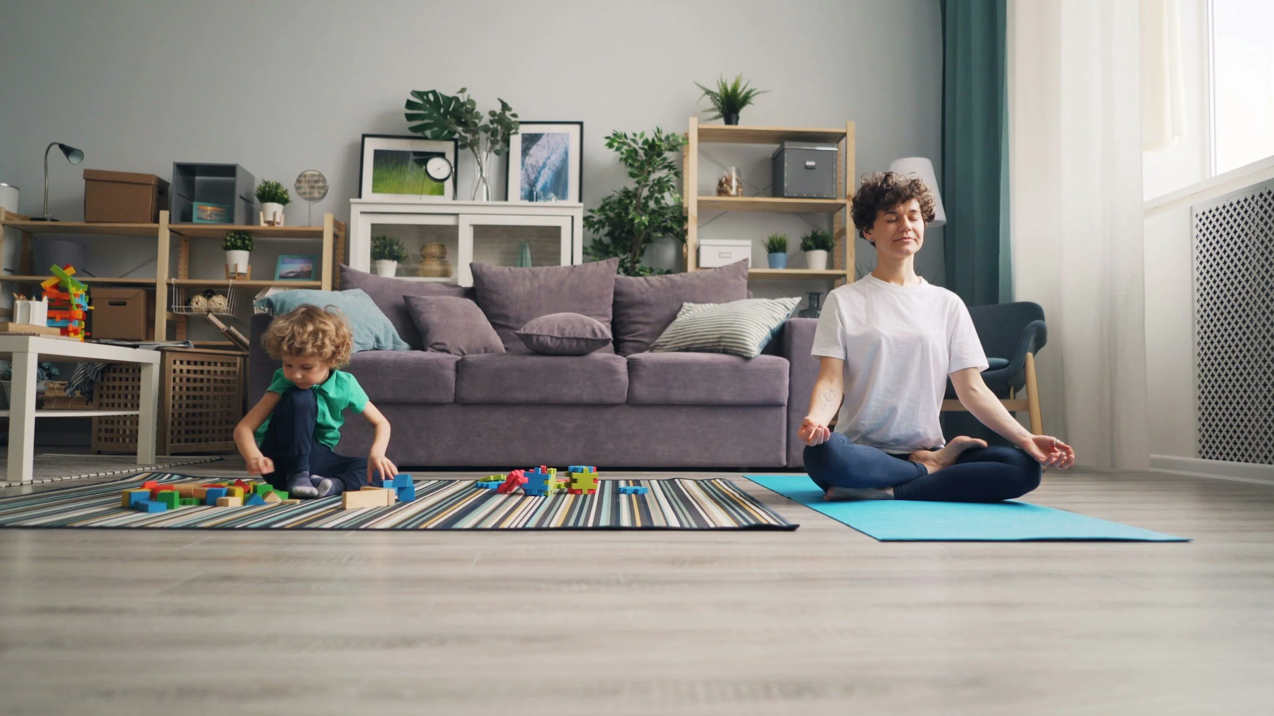 Mama, Get Strong By Feeling the Length of Your Spine
