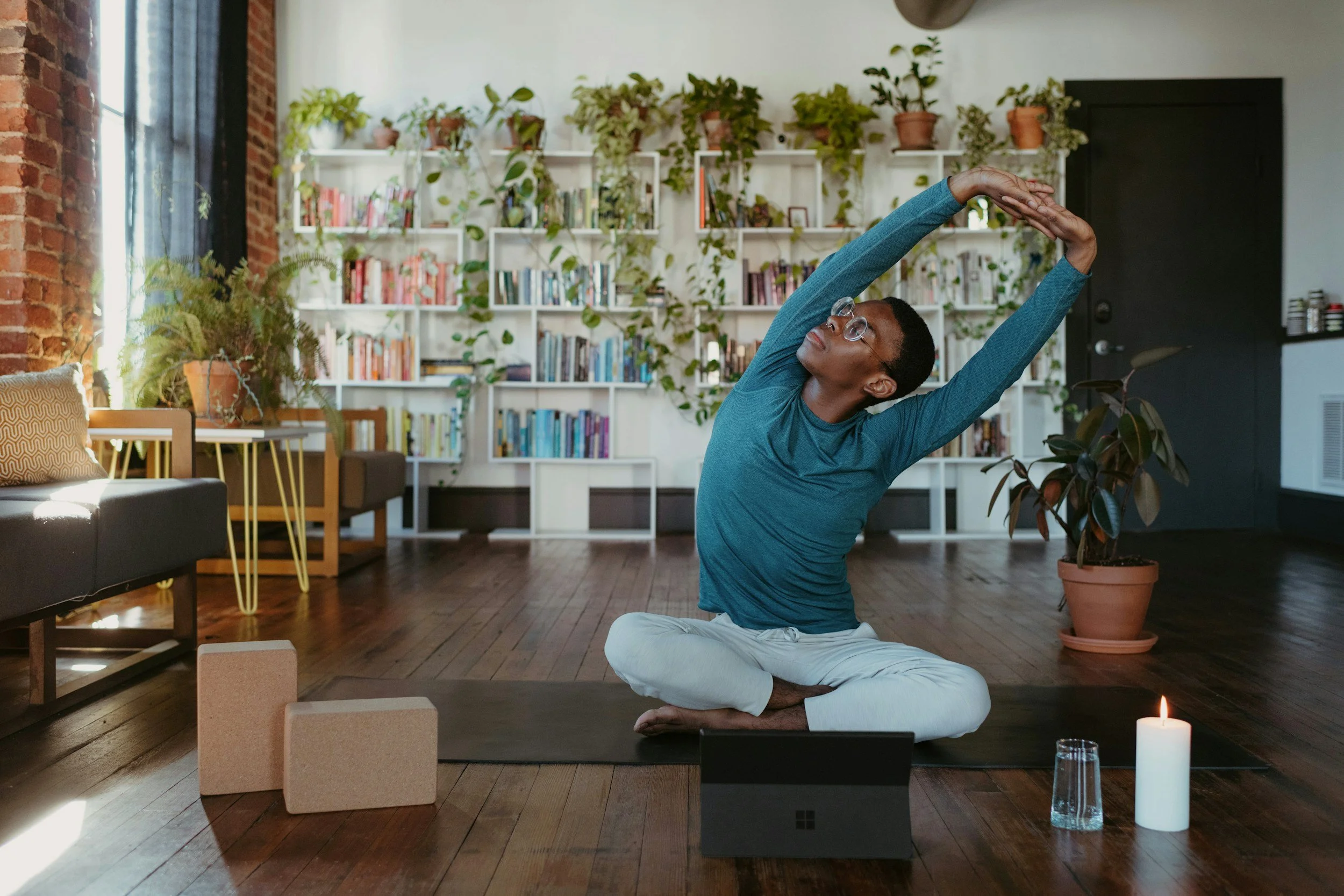 There's a Benefit to Doing the Same Yoga Sequence Everyday