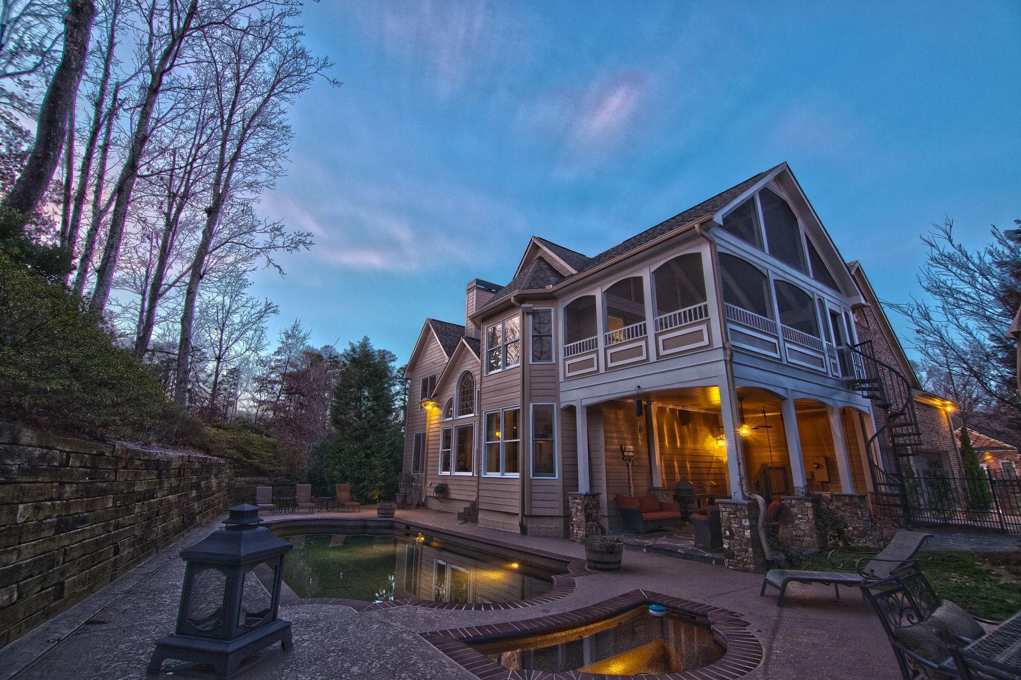 backyard 2.jpg