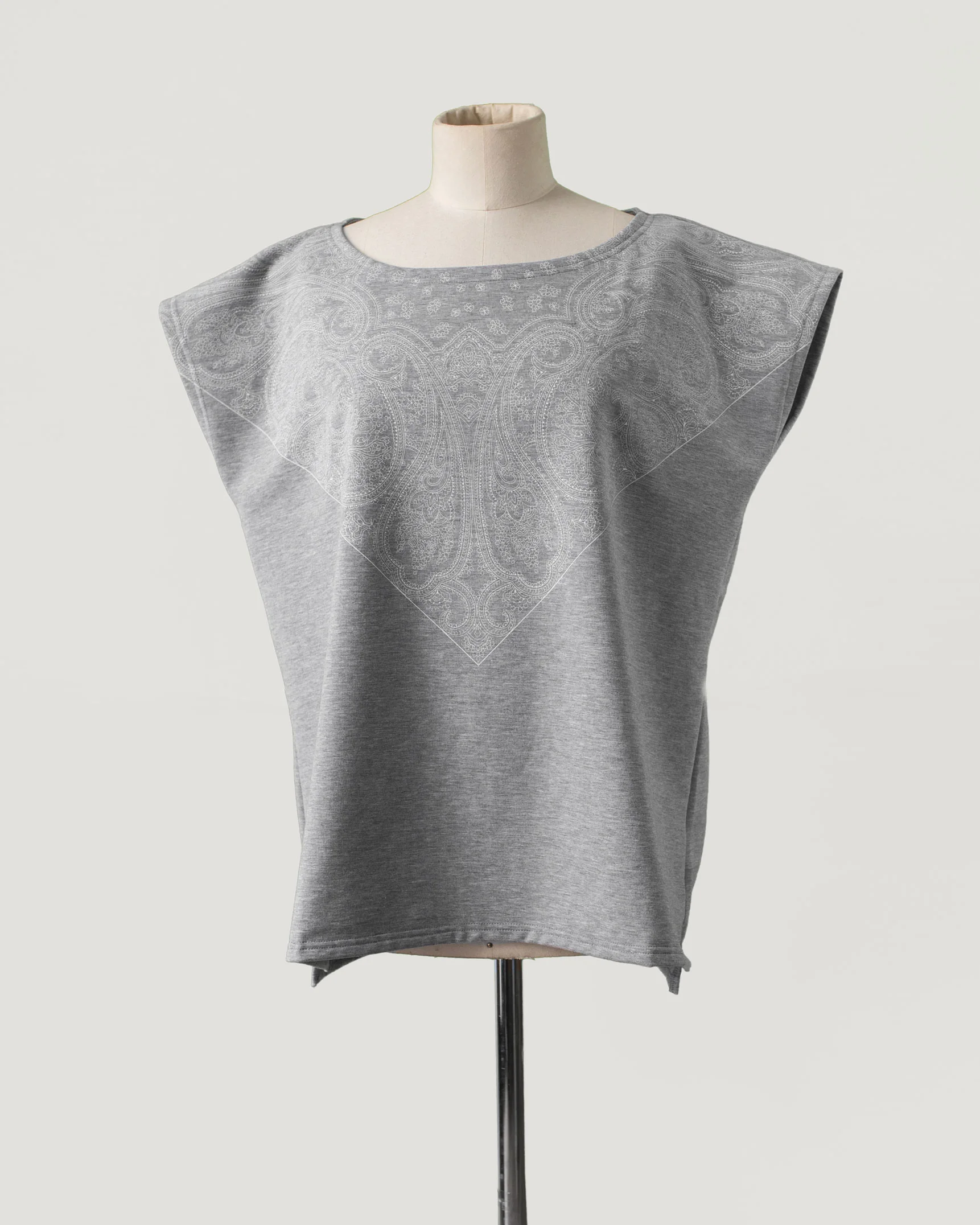 grigia-paisley-bianco-3.jpg