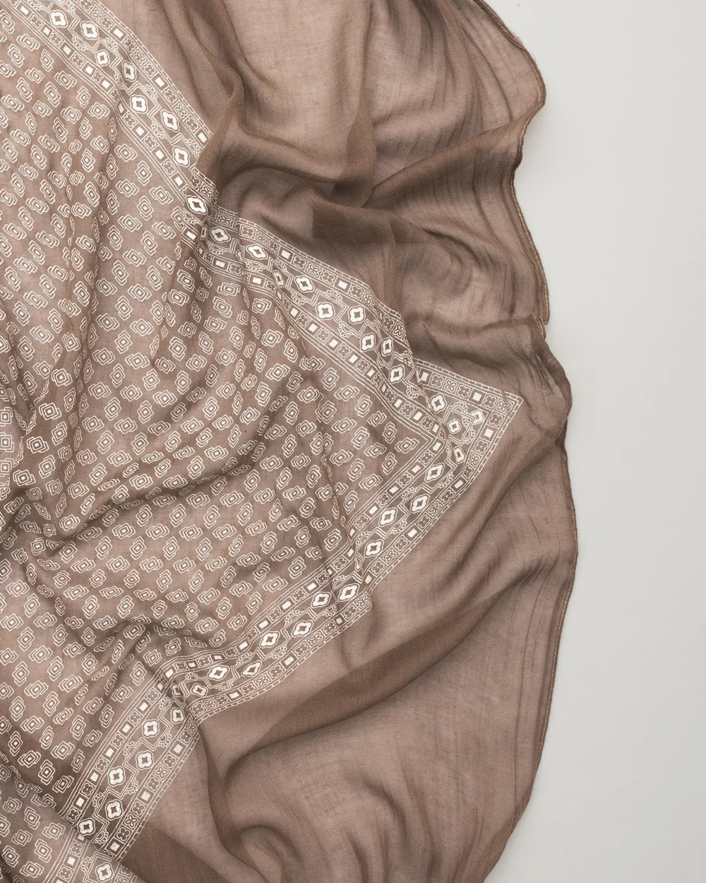 scarf_10_b.jpg