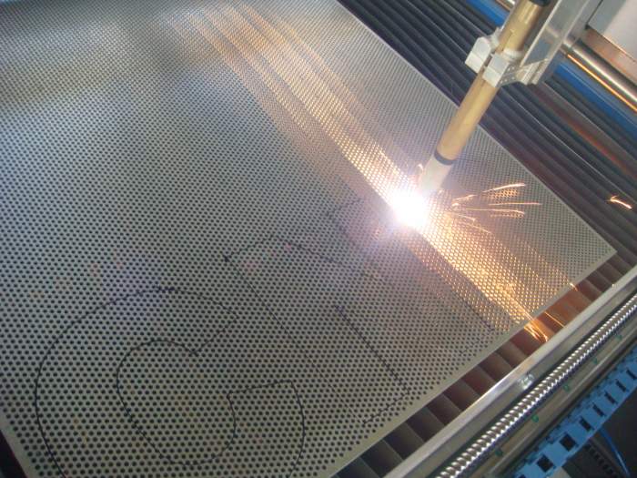 CNC plasma cutting