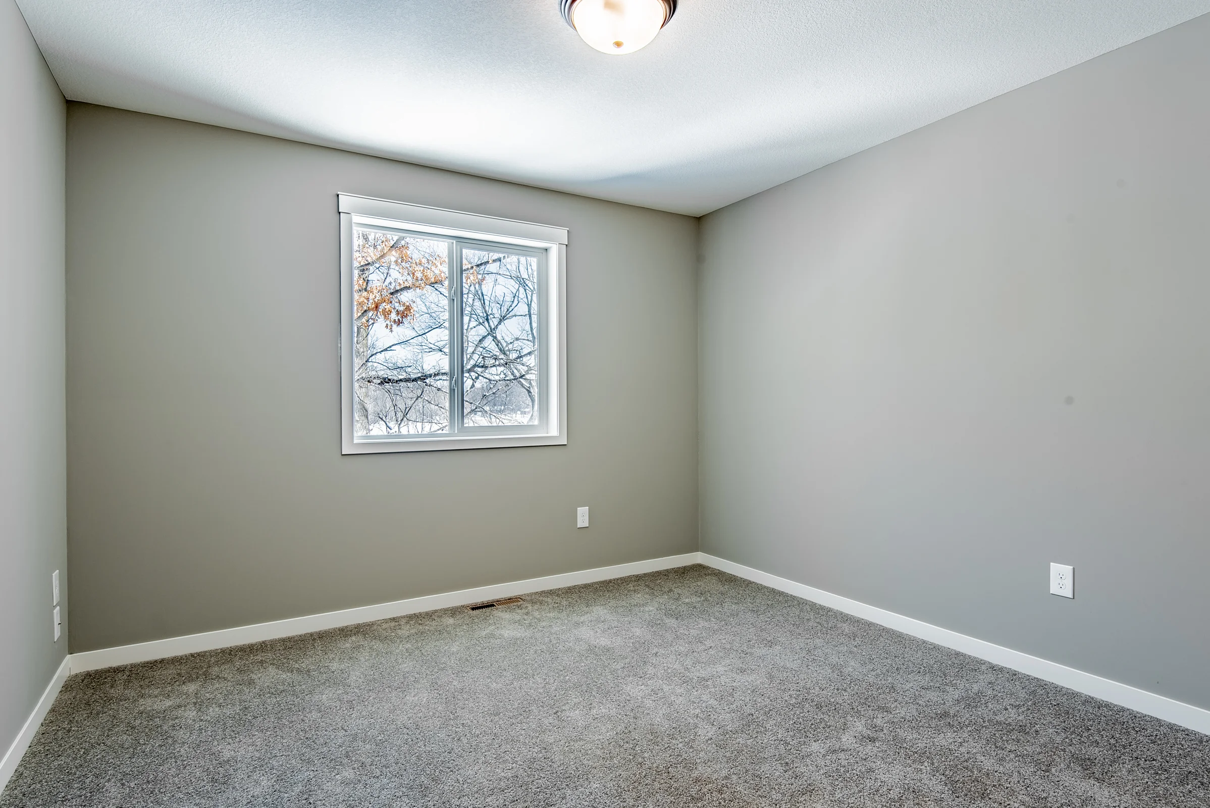 3543 172nd Lane NE-38.jpg