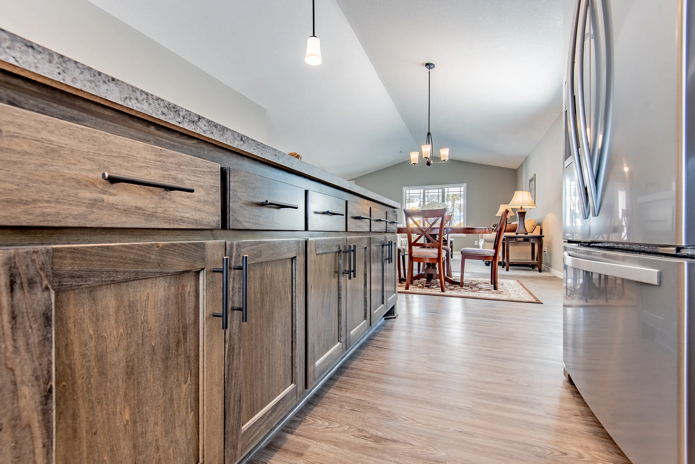 777 11th Ave SW-14.jpg