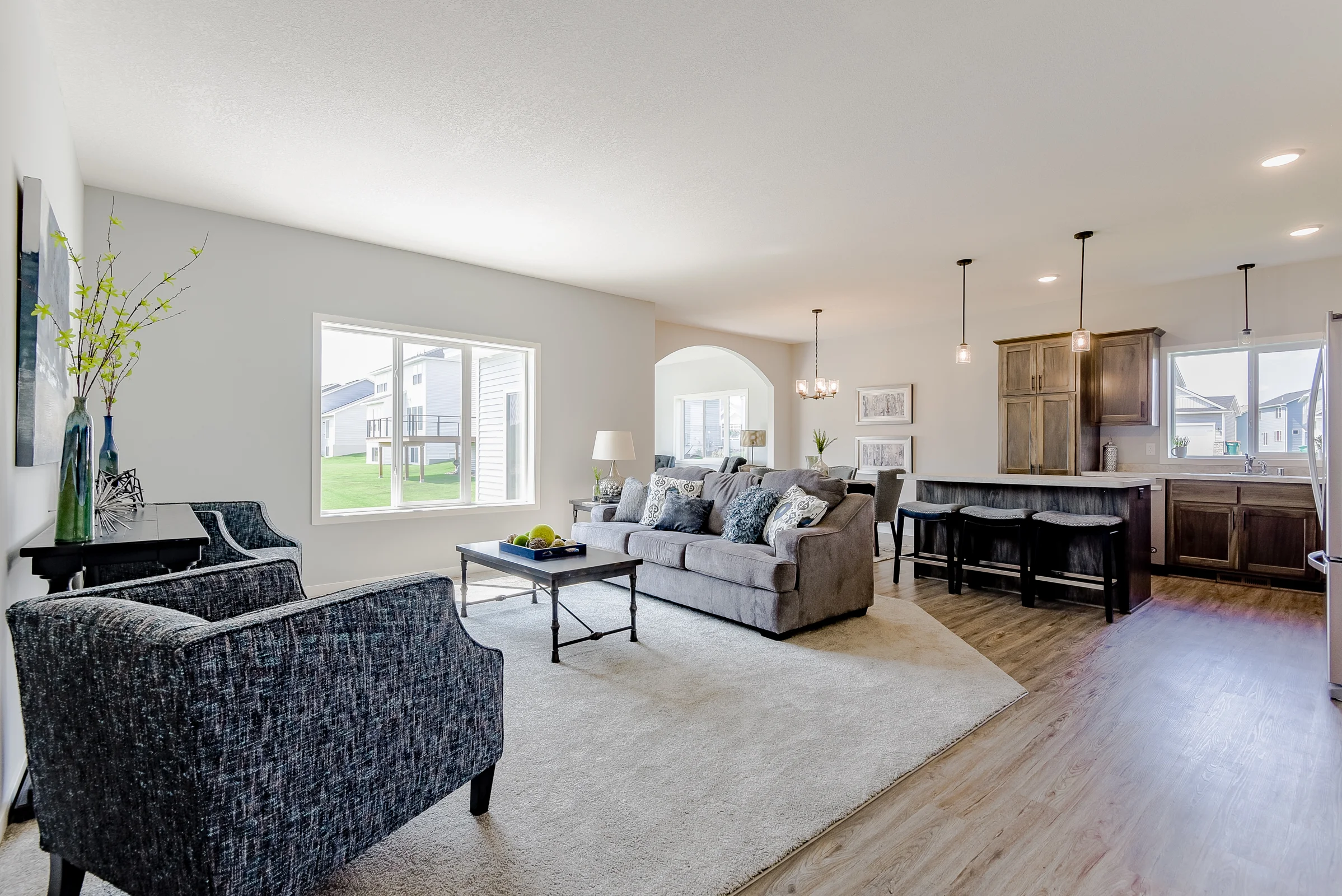 6689 21st Ave South-13.jpg