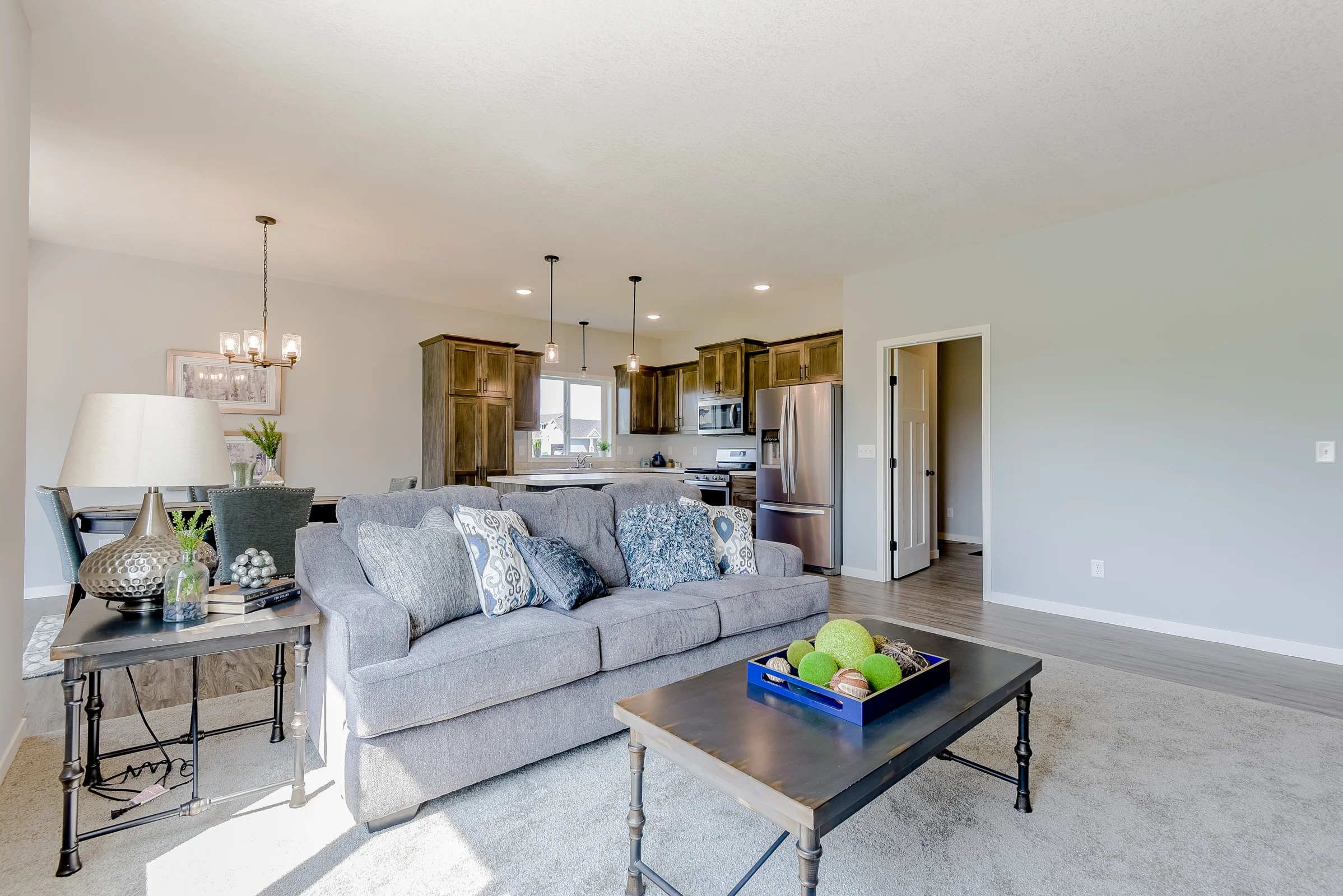 6689 21st Ave South-15.jpg