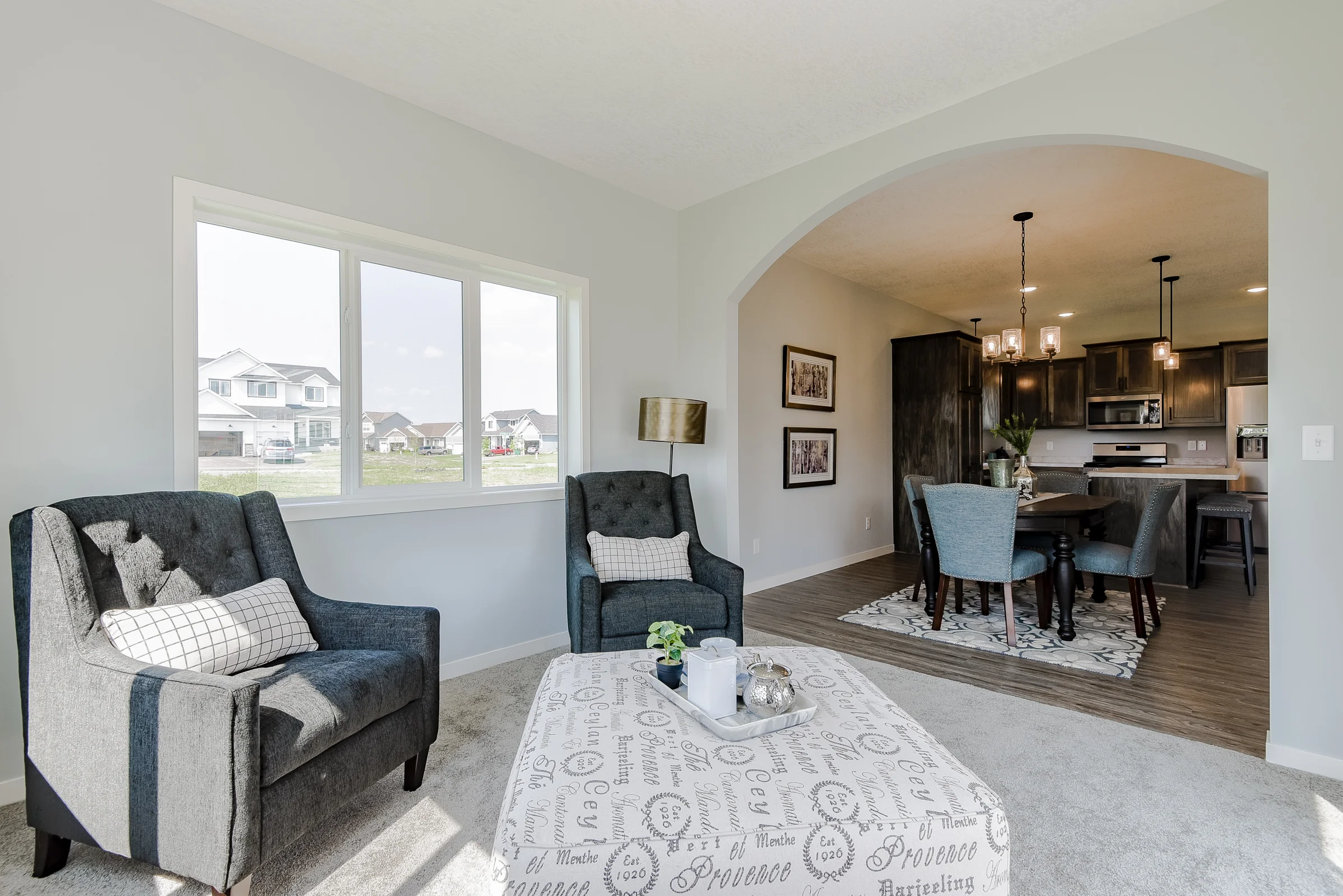 6689 21st Ave South-28.jpg