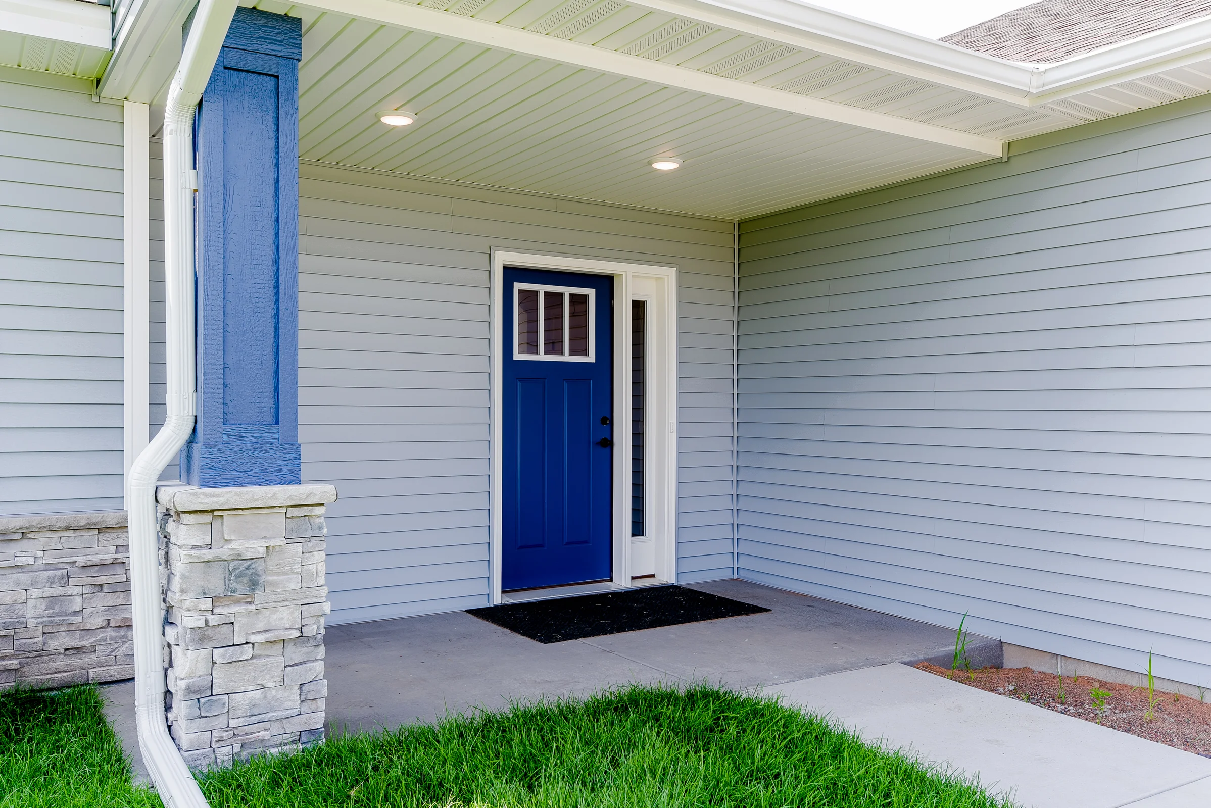 6689 21st Ave South-10.jpg