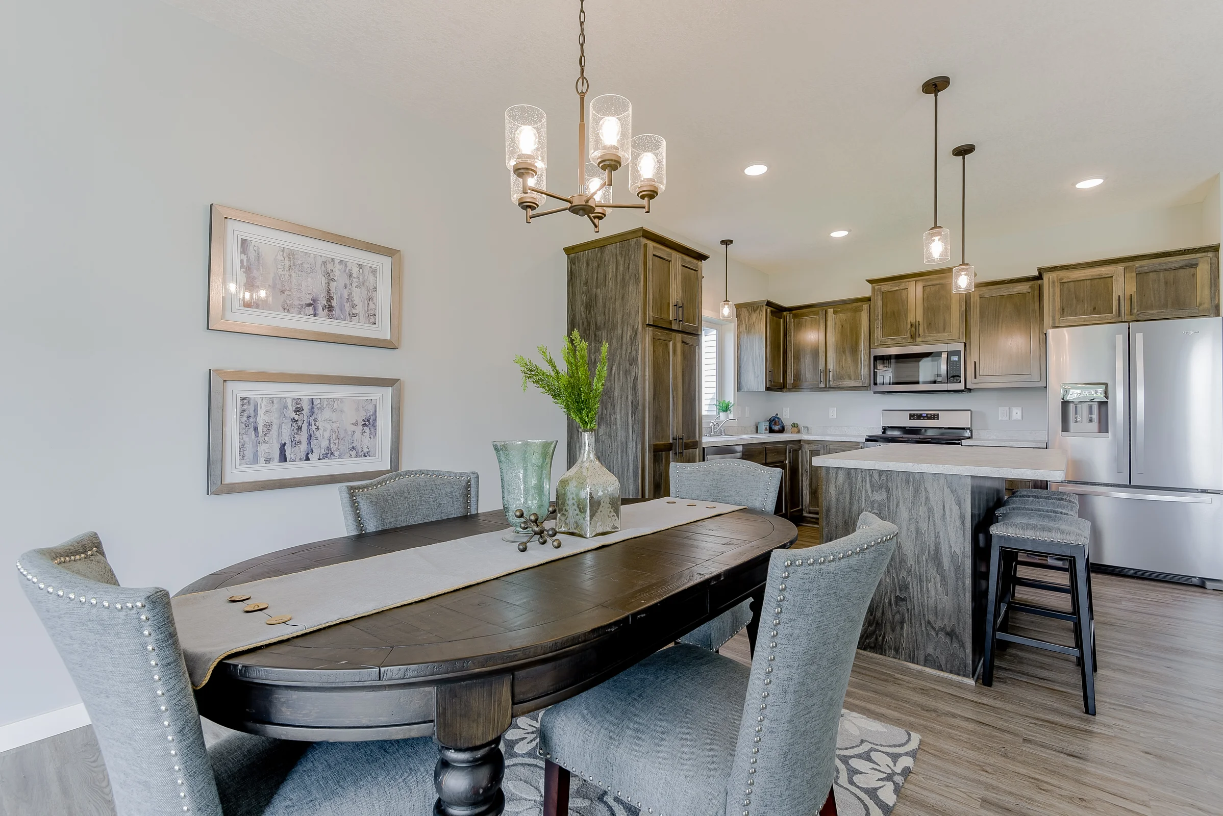 6689 21st Ave South-25.jpg