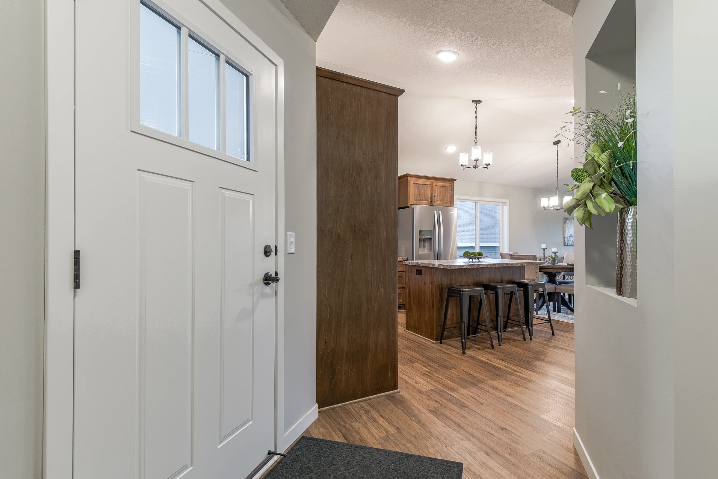 1007 Golden Way NW-7.jpg