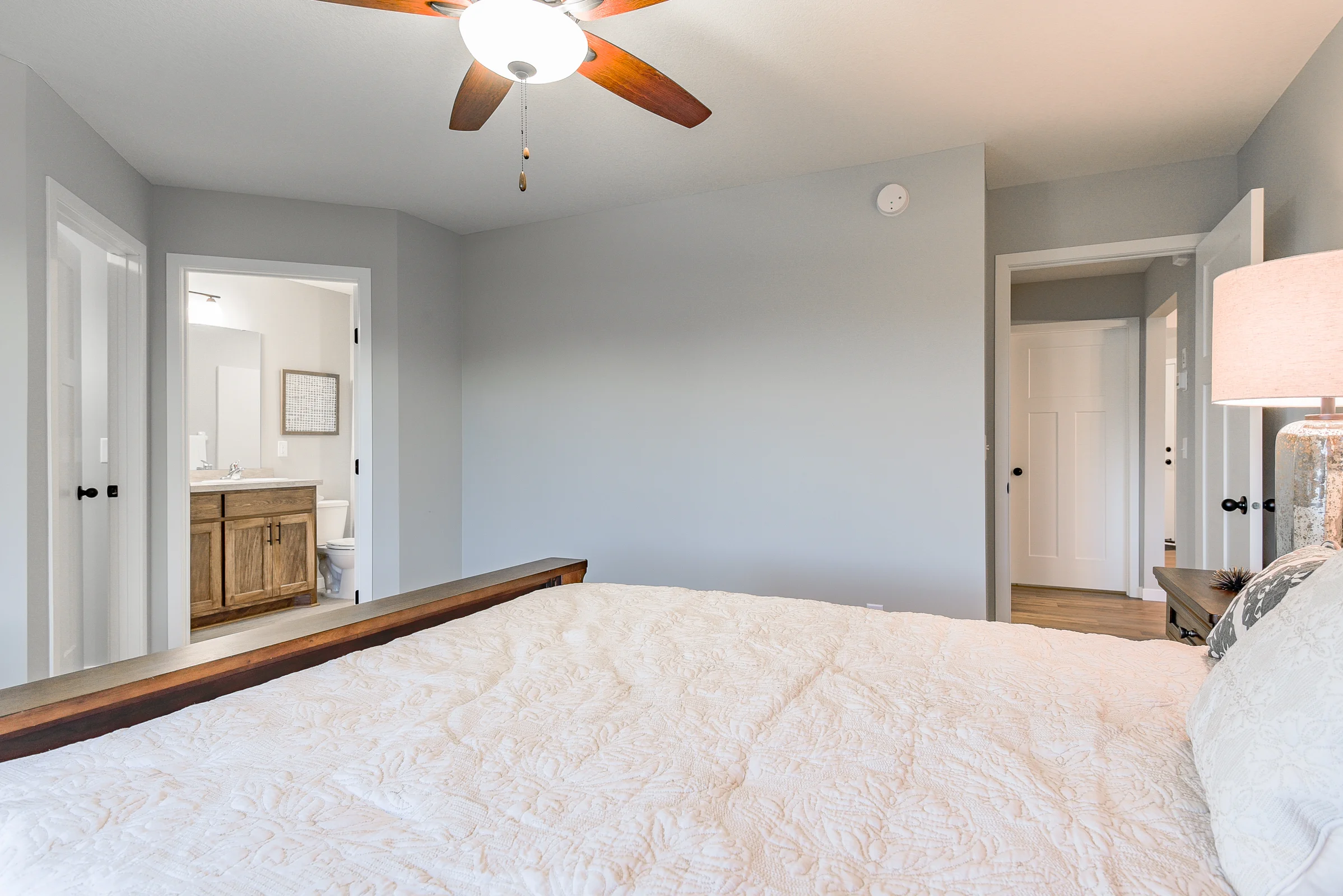 1007 Golden Way NW-25.jpg