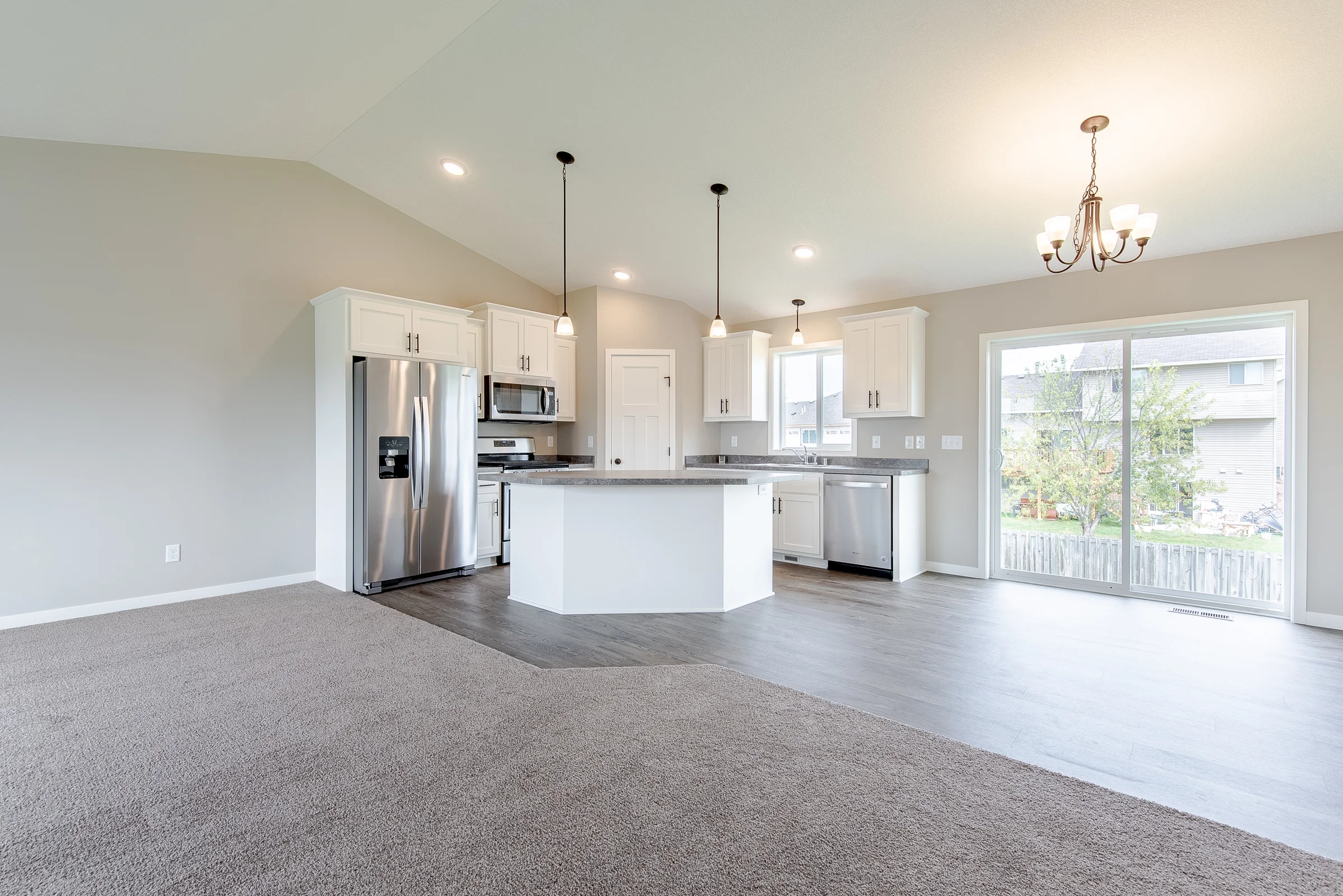 1112 Irnwood Ave SW-14.jpg