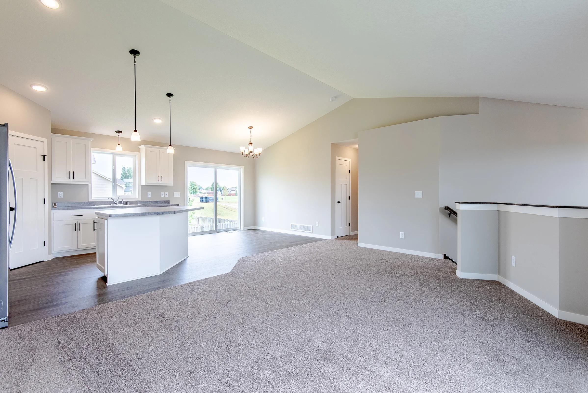 1112 Irnwood Ave SW-17.jpg