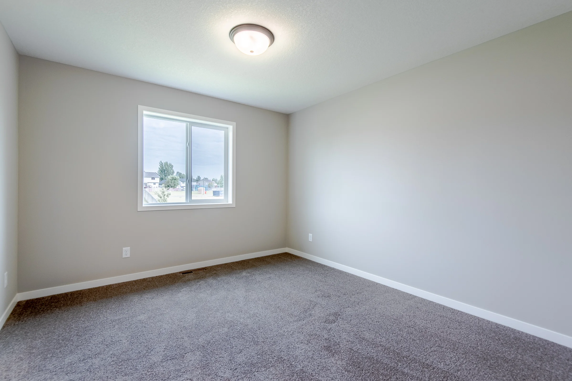 1112 Irnwood Ave SW-28.jpg