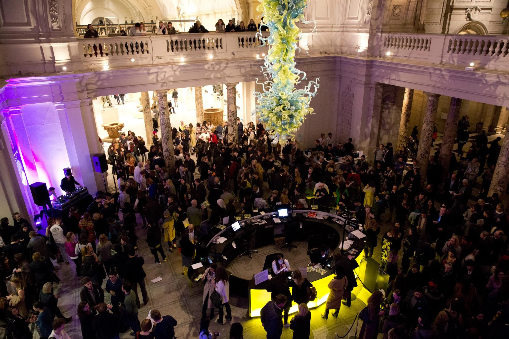 Friday-Late-c-Victoria-and-Albert-Museum-London-5.jpg
