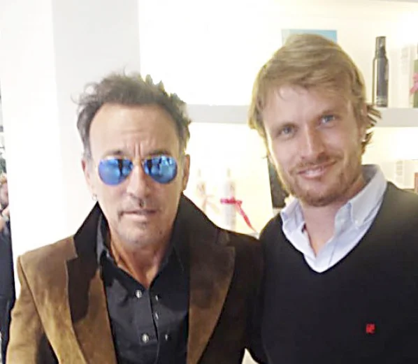 Anton Beill received a special customer in his salon, the legendary rock star Bruce Springsteen.