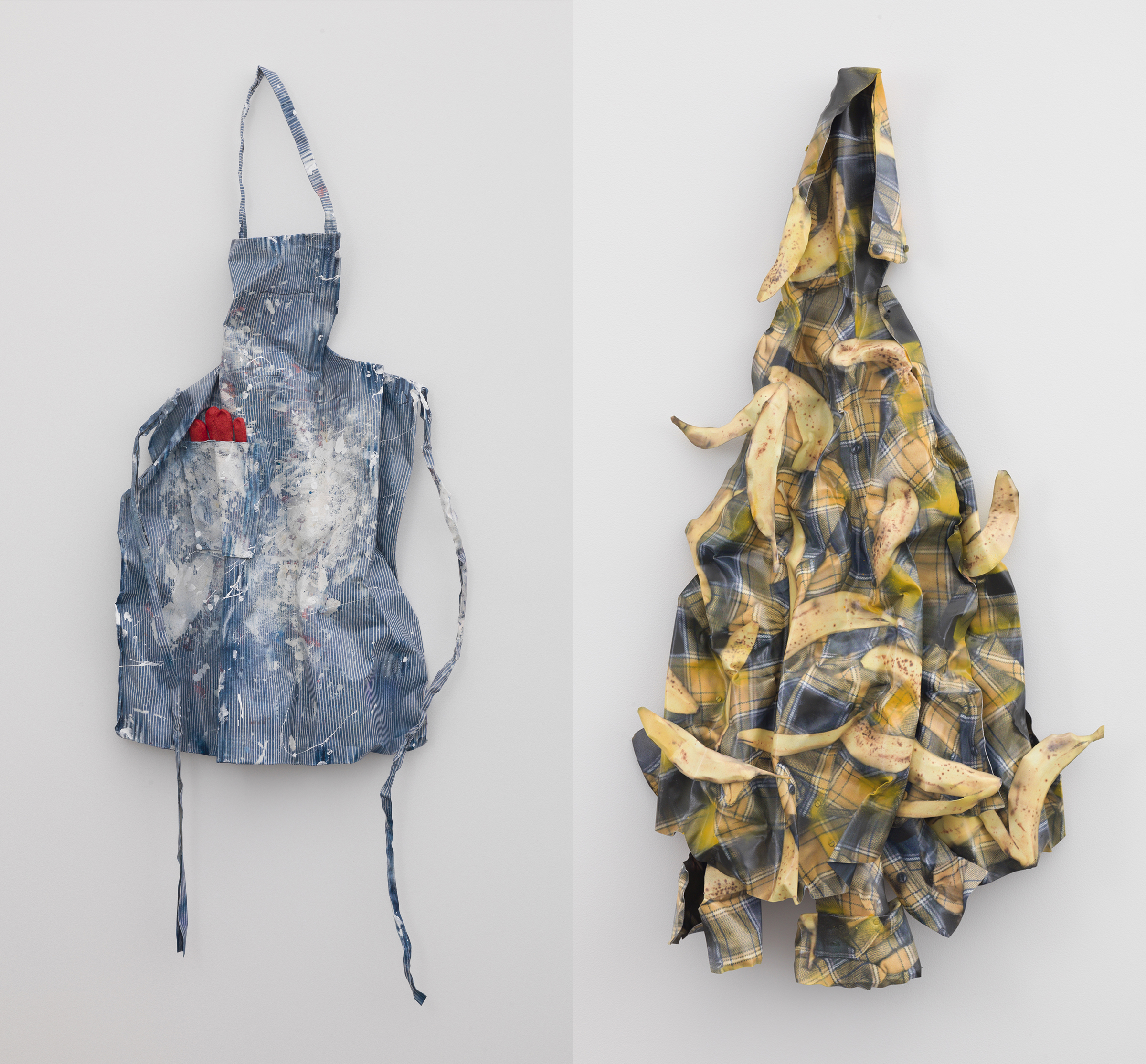 David Kennedy Cutler, (L) Work Apron with Glove (2017), gesso, inkjet, spray paint, Permalac on aluminum, 42 x 23 x 6 inches; (R) Yellow Plaid Bananas (2017), gesso, inkjet, spray paint, Permalac on aluminum, 61 x 25 x 15 inches. Photos by Adam Reich, courtesy of the artist and Derek Eller Gallery. 