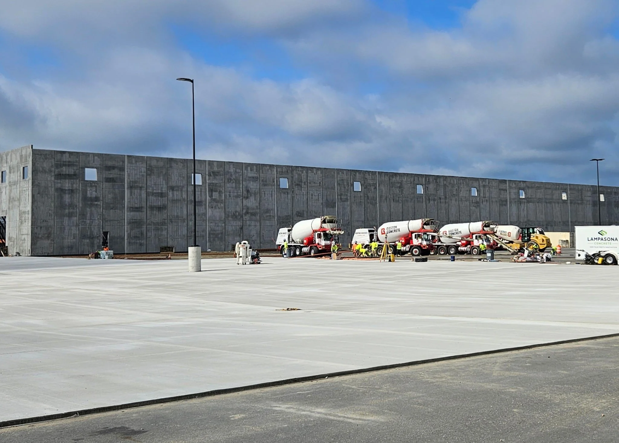 STANDARD REDI-MIX CONCRETE