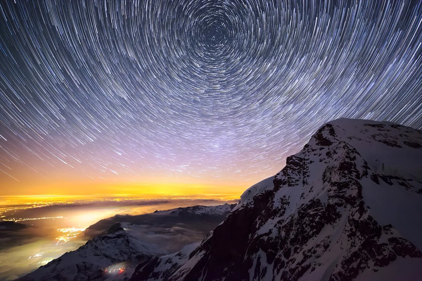 Eichenberger_Markus_Chasing Stars_Video.jpg