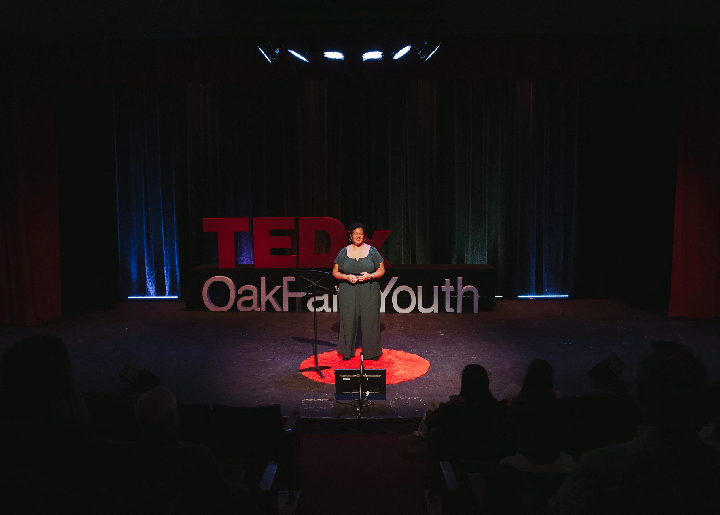 TEDxOakParkYouth2026-074.jpg