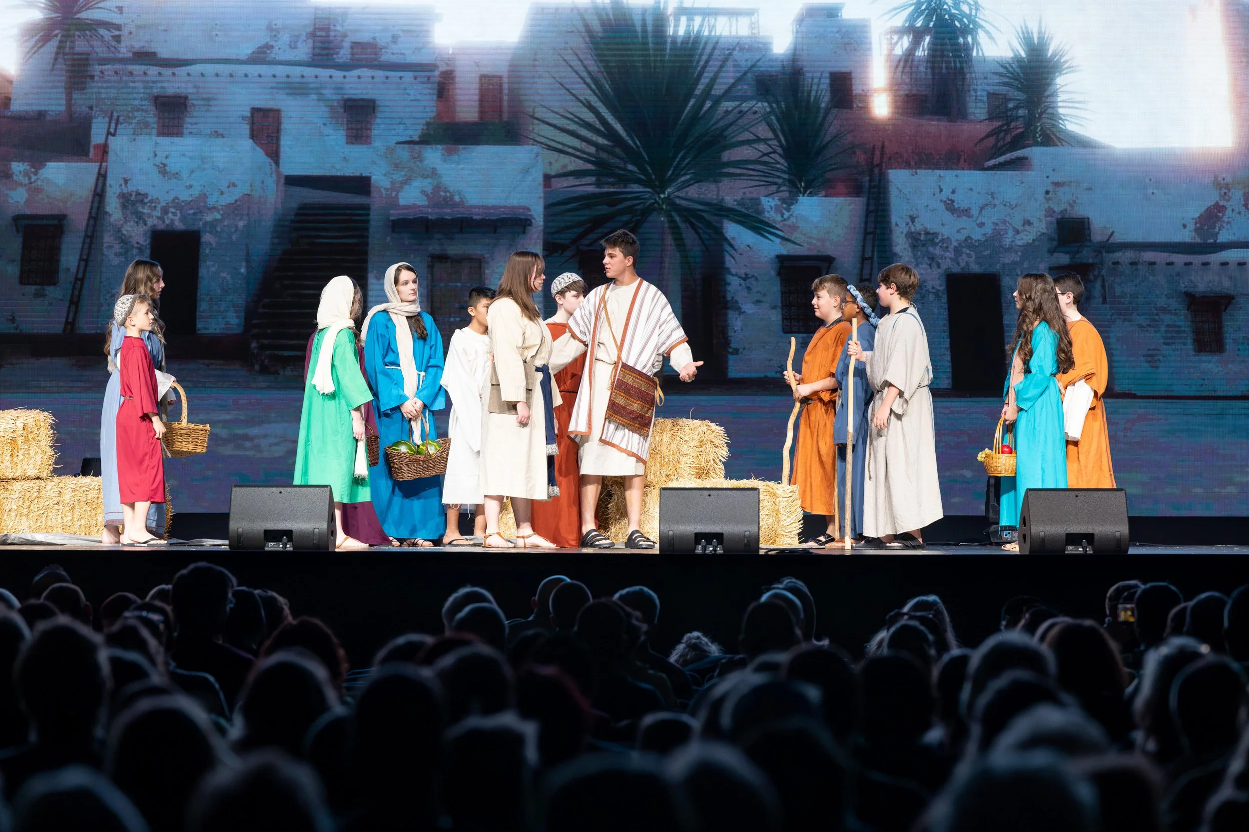 231208_ AnswersAcademyChristmasProgram_7161-Enhanced-NR.JPG