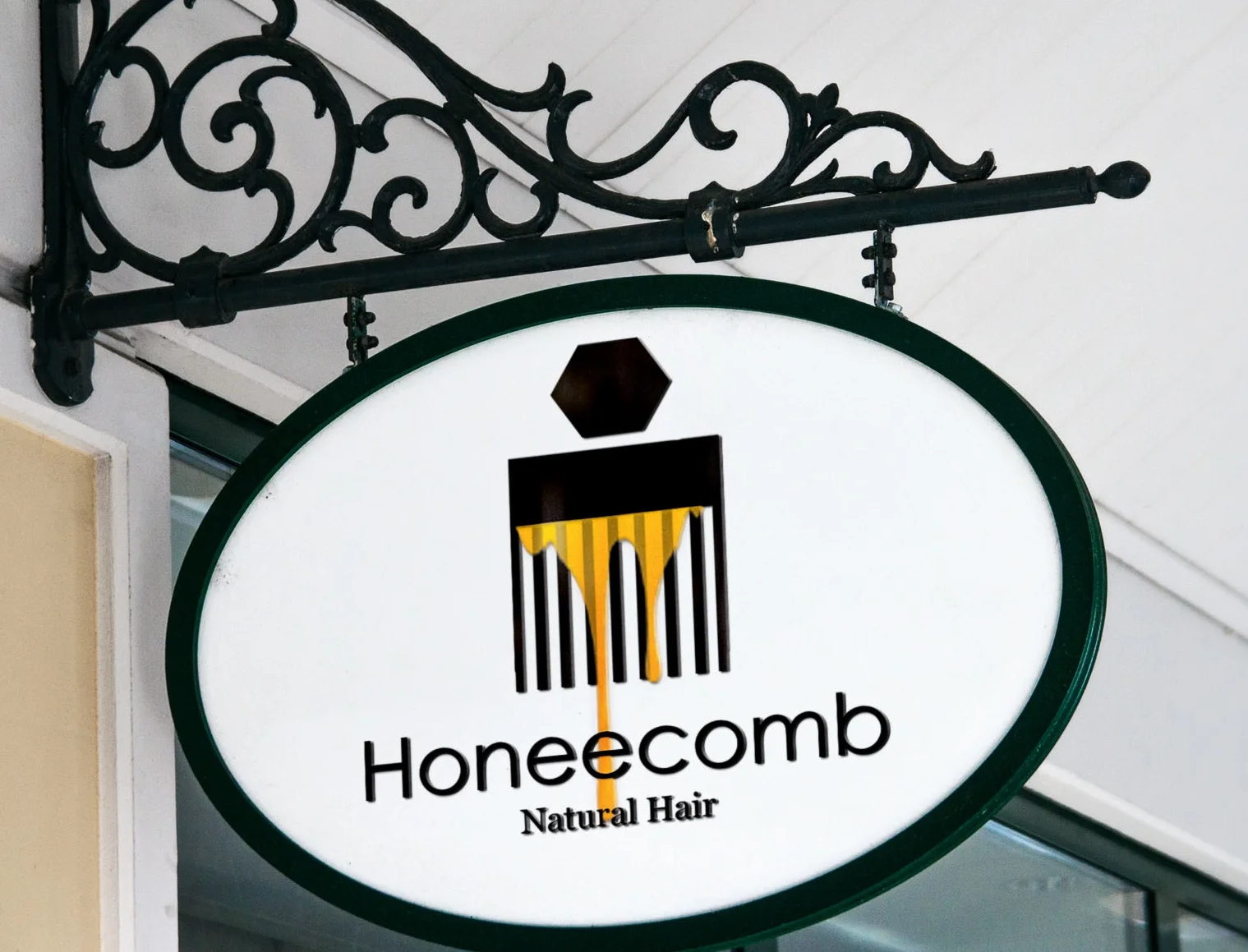 honeecomb_sign.jpg