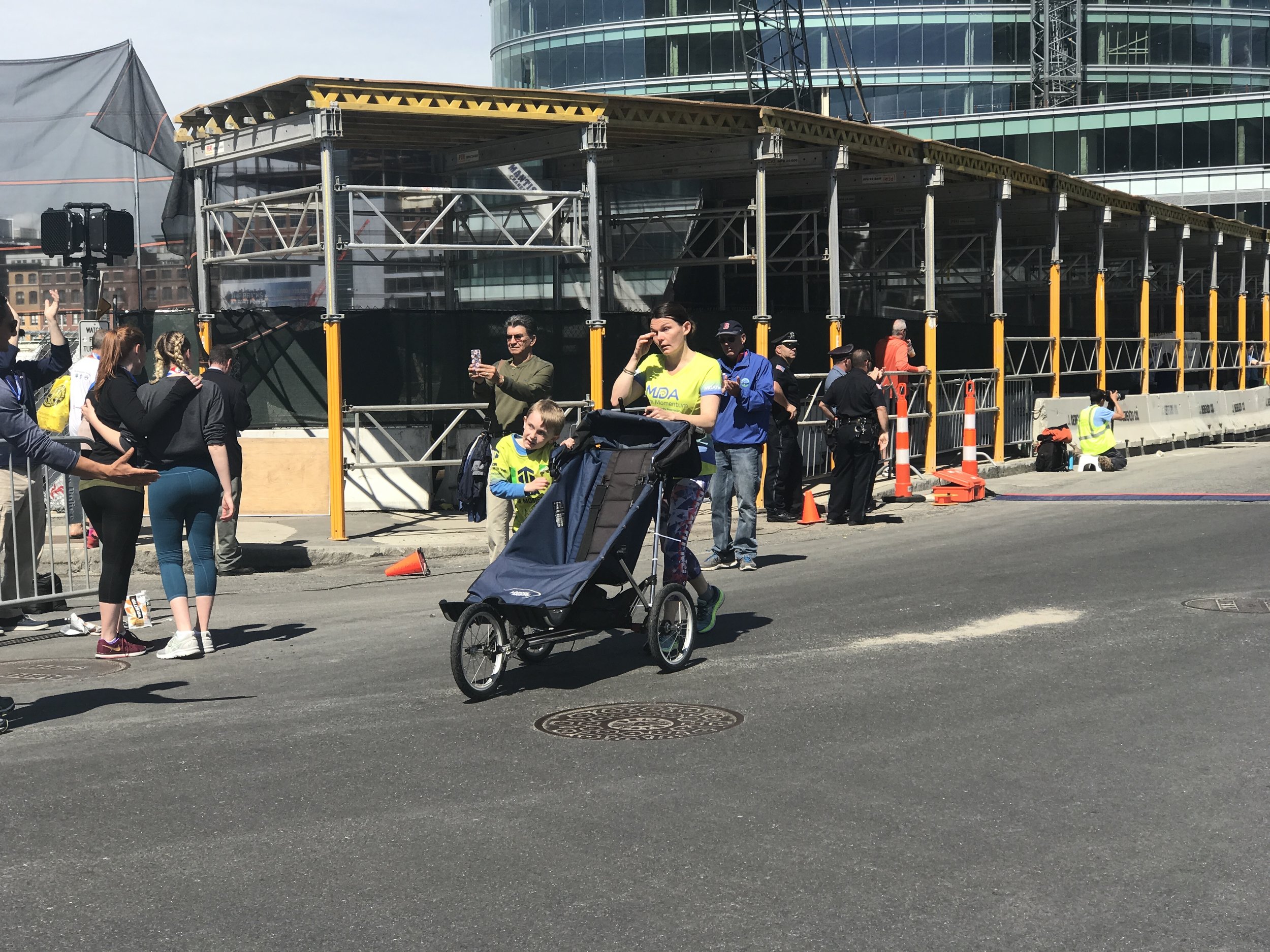 MDA runners.JPG