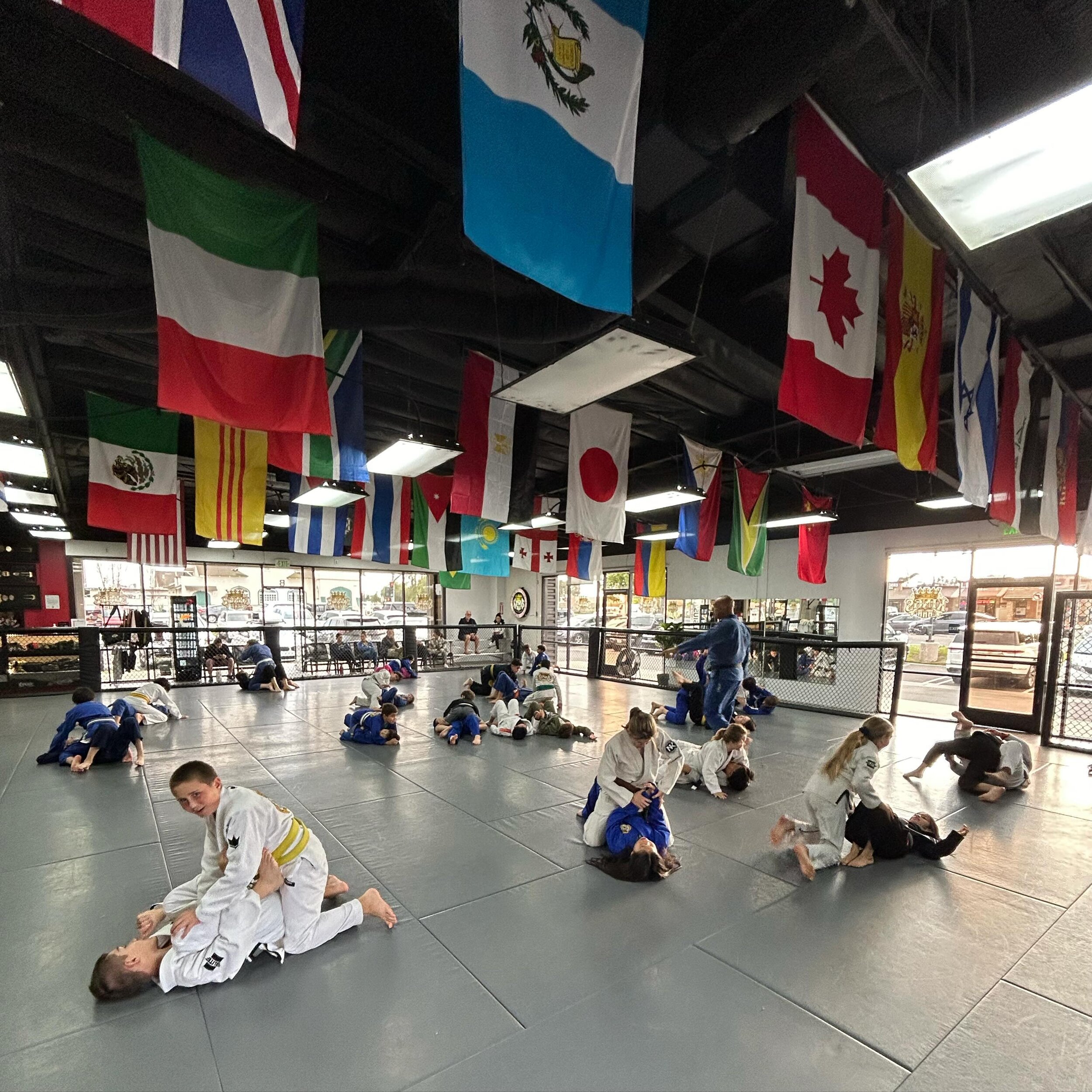 Our kids are training hard 🔥 
Kids Jiu Jitsu Mon/Wed at 5pm and Sat at 8am!