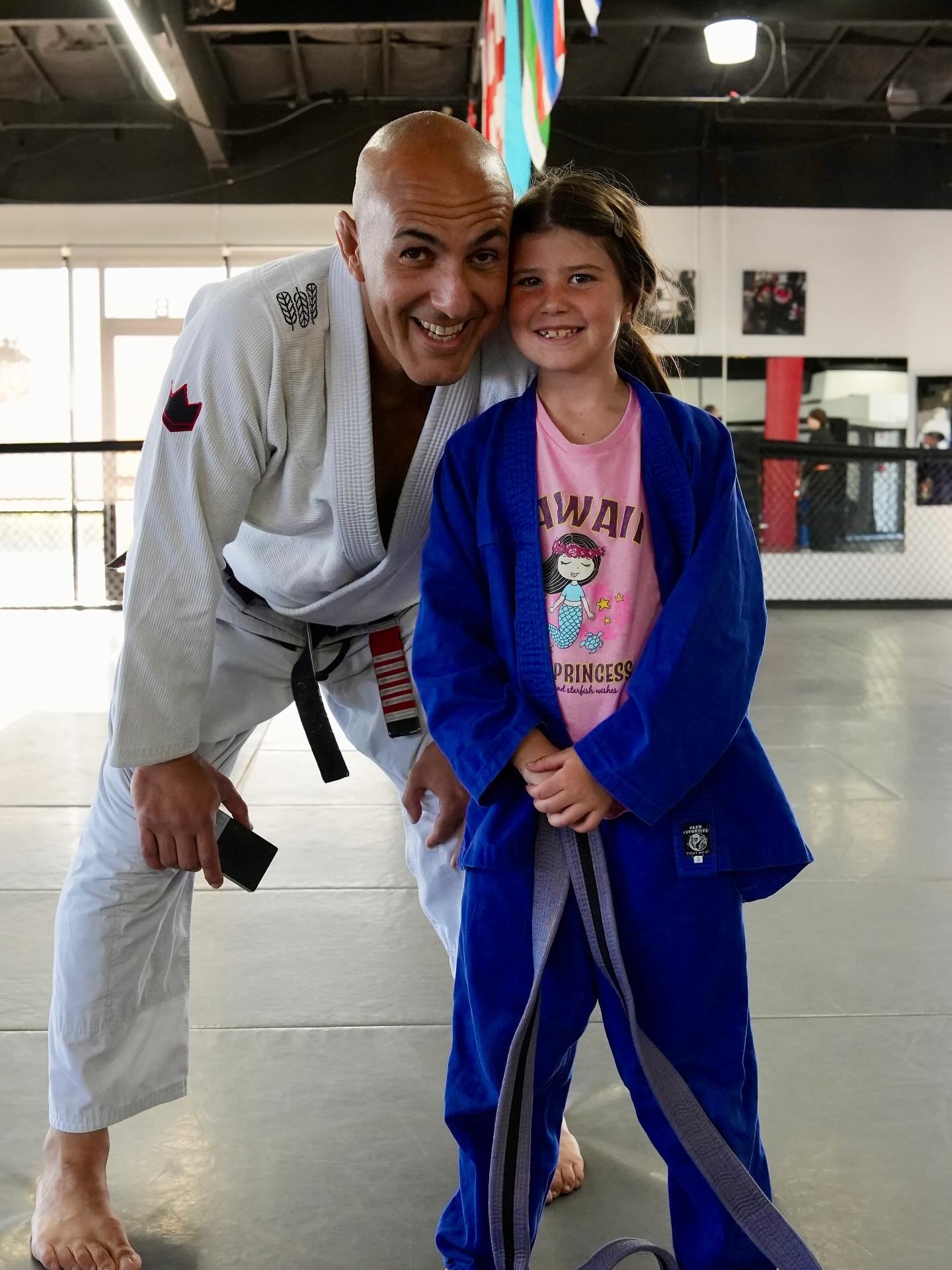 Time to celebrate our Dads! This week 30% off :
🏆Rashguards 
🏆Hoodies 
🏆Backpacks 

20% off:
🏆Hats
🏆 T-shirts

Come in and get your Father&rsquo;s Day gift!!