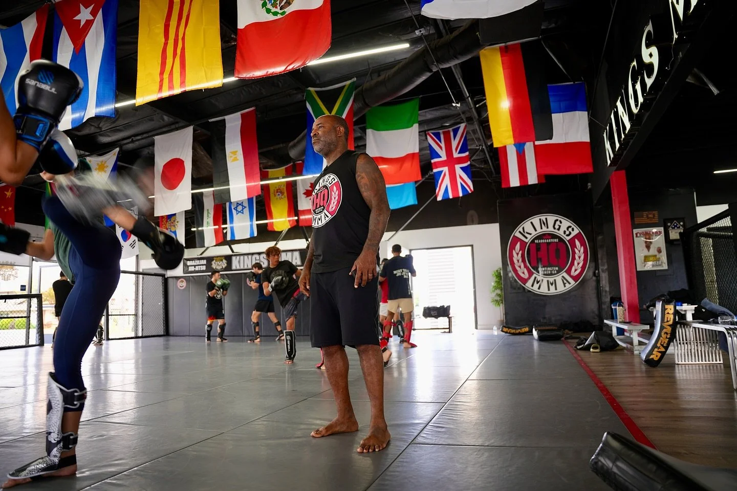 Kick classes this am! Muay Thai Heyyyyy!!

Muay Thai Classes⏰
9am Monday-Saturday
6pm Monday-Friday
7pm Tuesday/Thursday