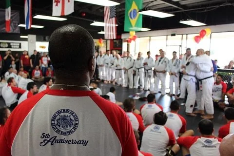 10 years ago, today. Our 5th anniversary and belt ceremony. Belt ceremonies have been a core part of our Kings MMA culture. It is a day we recognize our students hard work! 

10 years later and we&rsquo;re still here! Look how far we have come Kings 