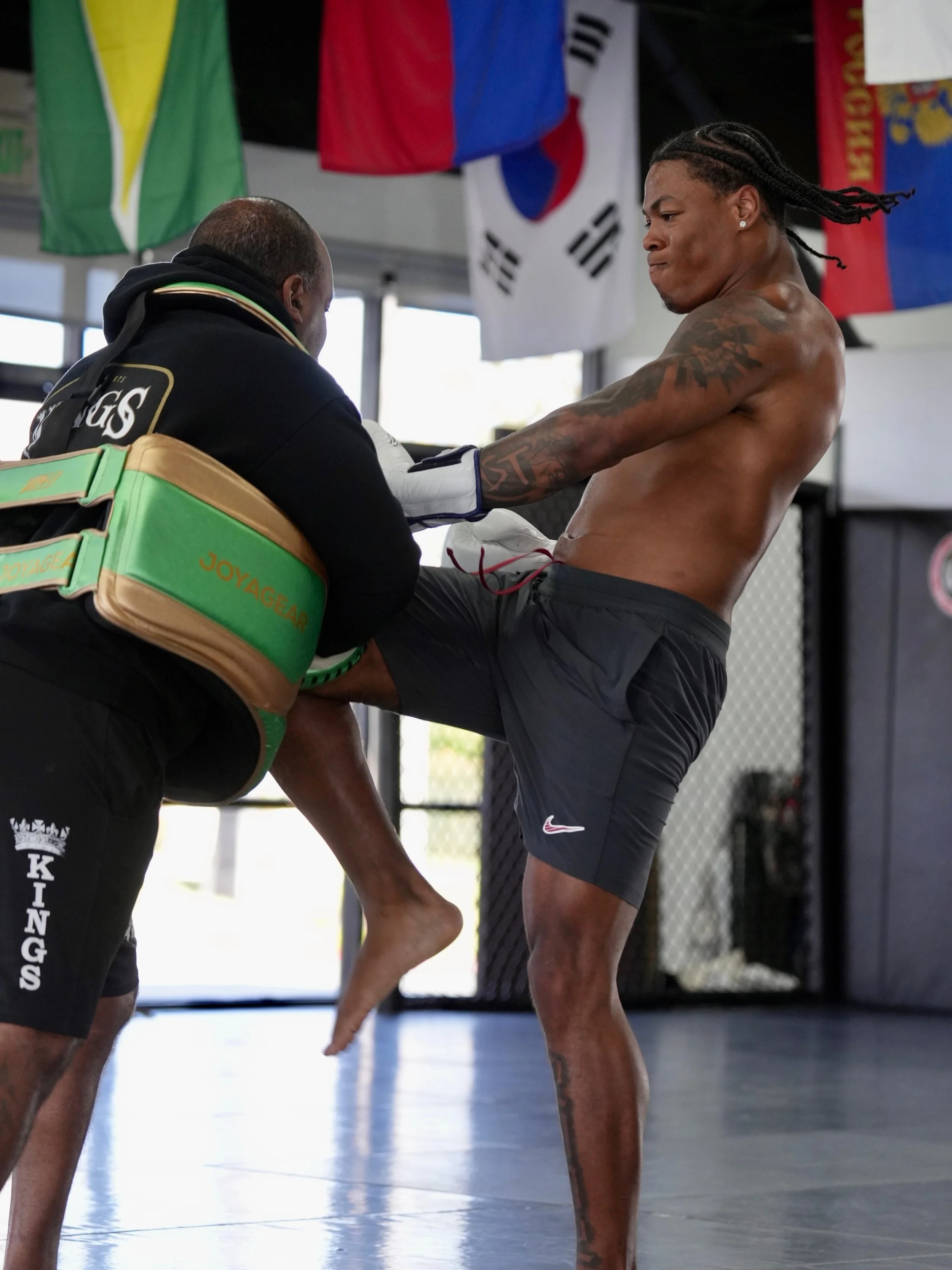 Iron sharpens iron. 

Lions running back Jahmyr Gibbs and Master Rafael Cordeiro putting in the work. Best of luck on your season champ! You got Kings MMA supporting you.