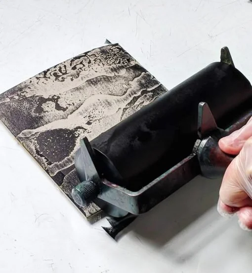 Lino_Etching_Taster_Fabian_Osborne-510x553-1 (1).jpg