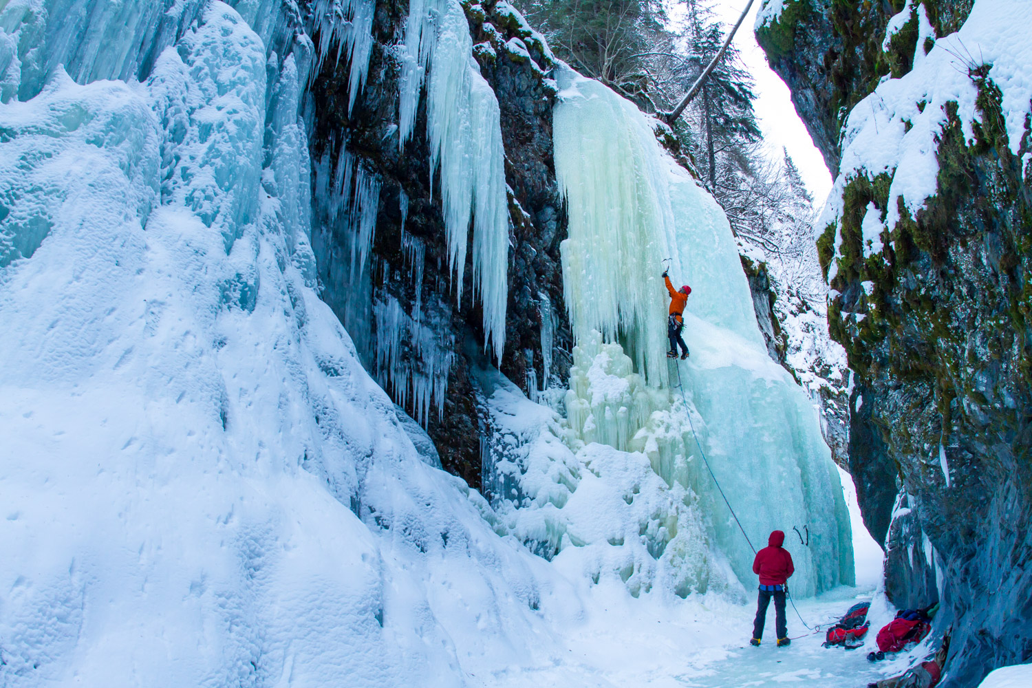 climb.kenai.stock-104.jpg