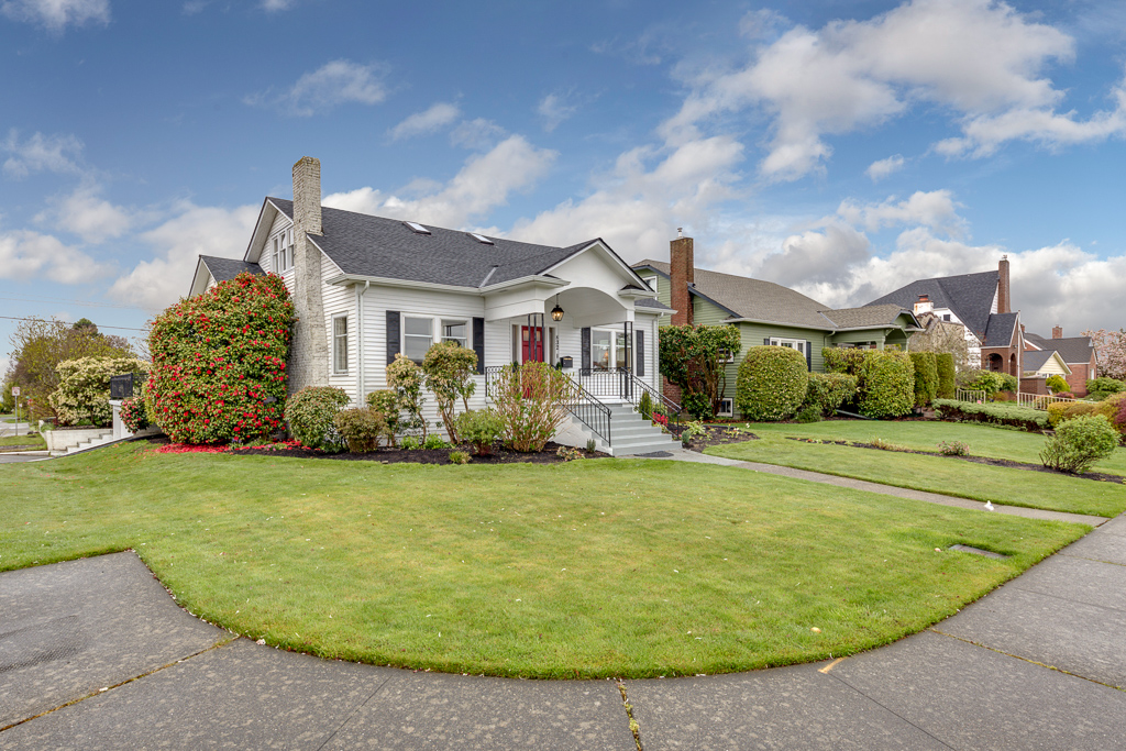 832 Hoyt Ave, Everett, WA 98201-MLS-3.JPG