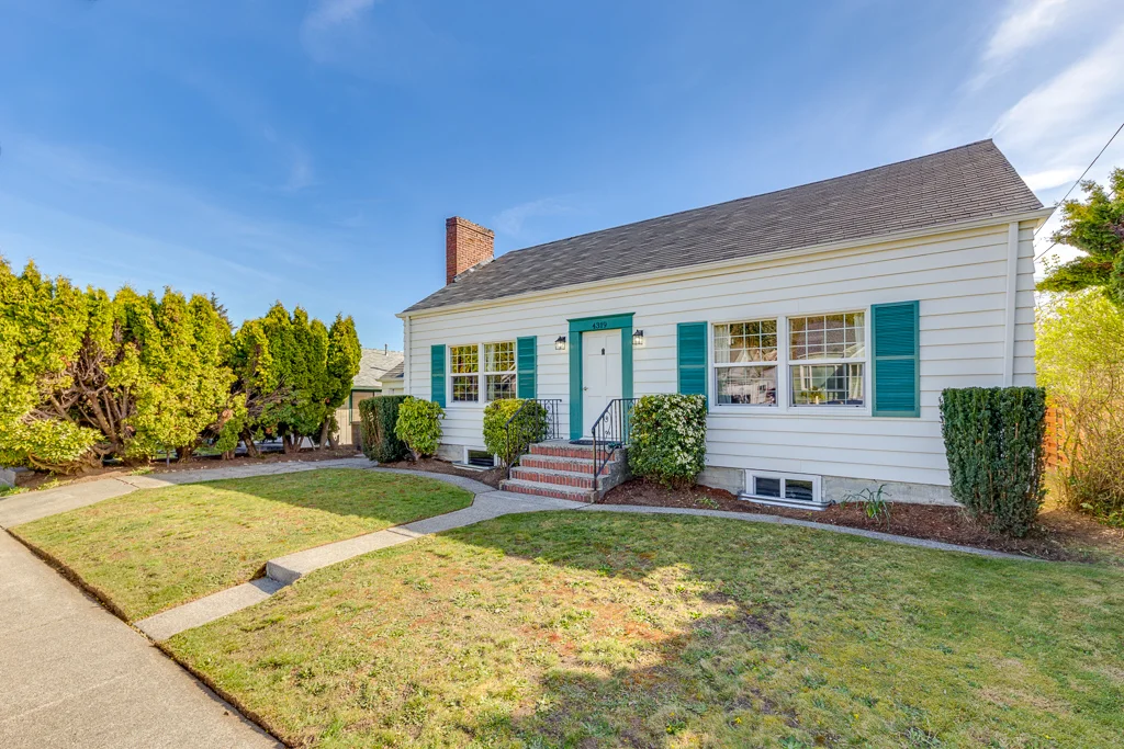 4319 terrace dr everett wa 98203-mls-2.jpg